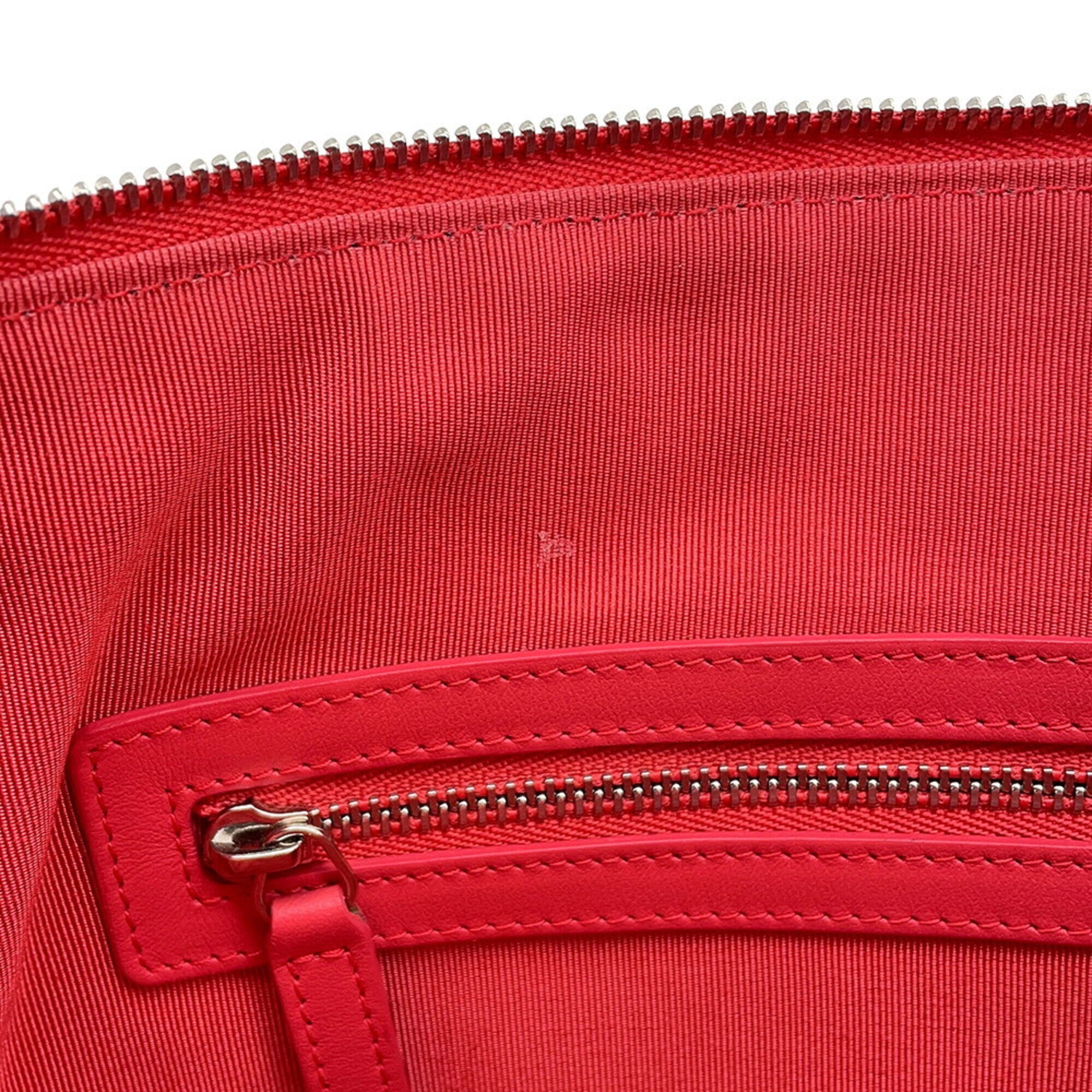 Chanel Matelasse Pink Grained Calfskin Clutch Bag (Pre-Owned)
