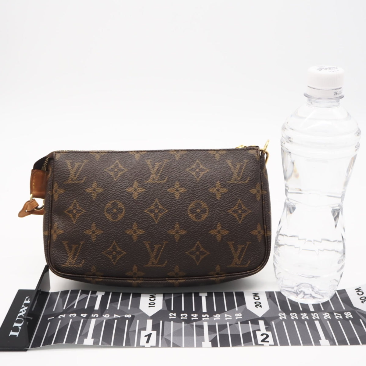 Louis Vuitton Monogram Beige Brown Coated Canvas Leather Handbag Pochette (Pre-Owned)