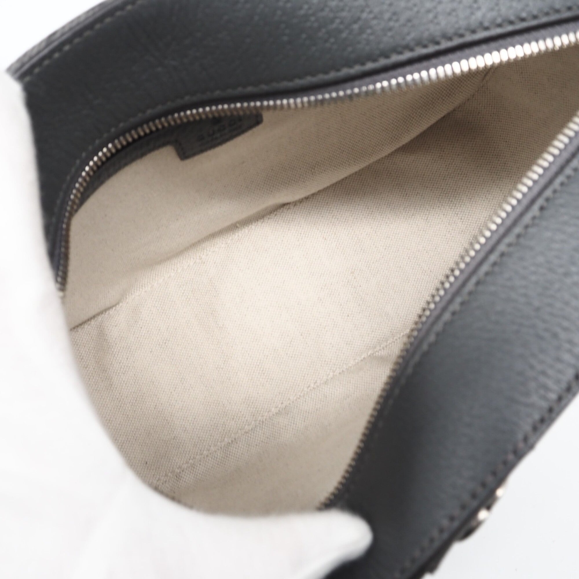 Gucci Gray Canvas Shoulder Bag (Pre-Owned)