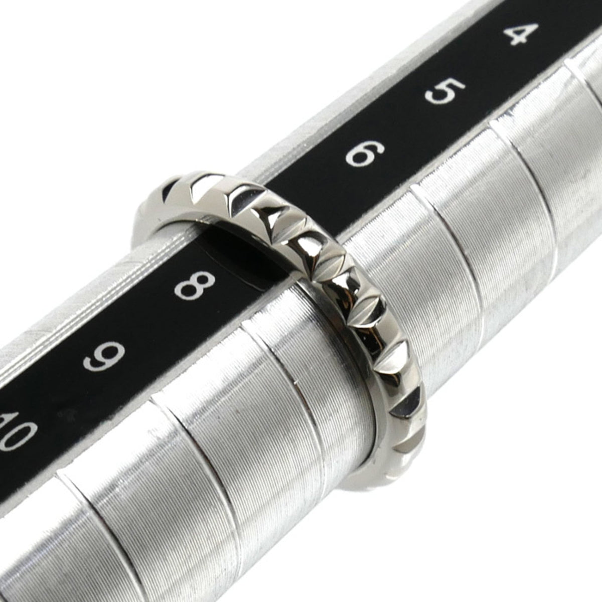 Boucheron Platinum 950 Band Ring (Pre-Owned)