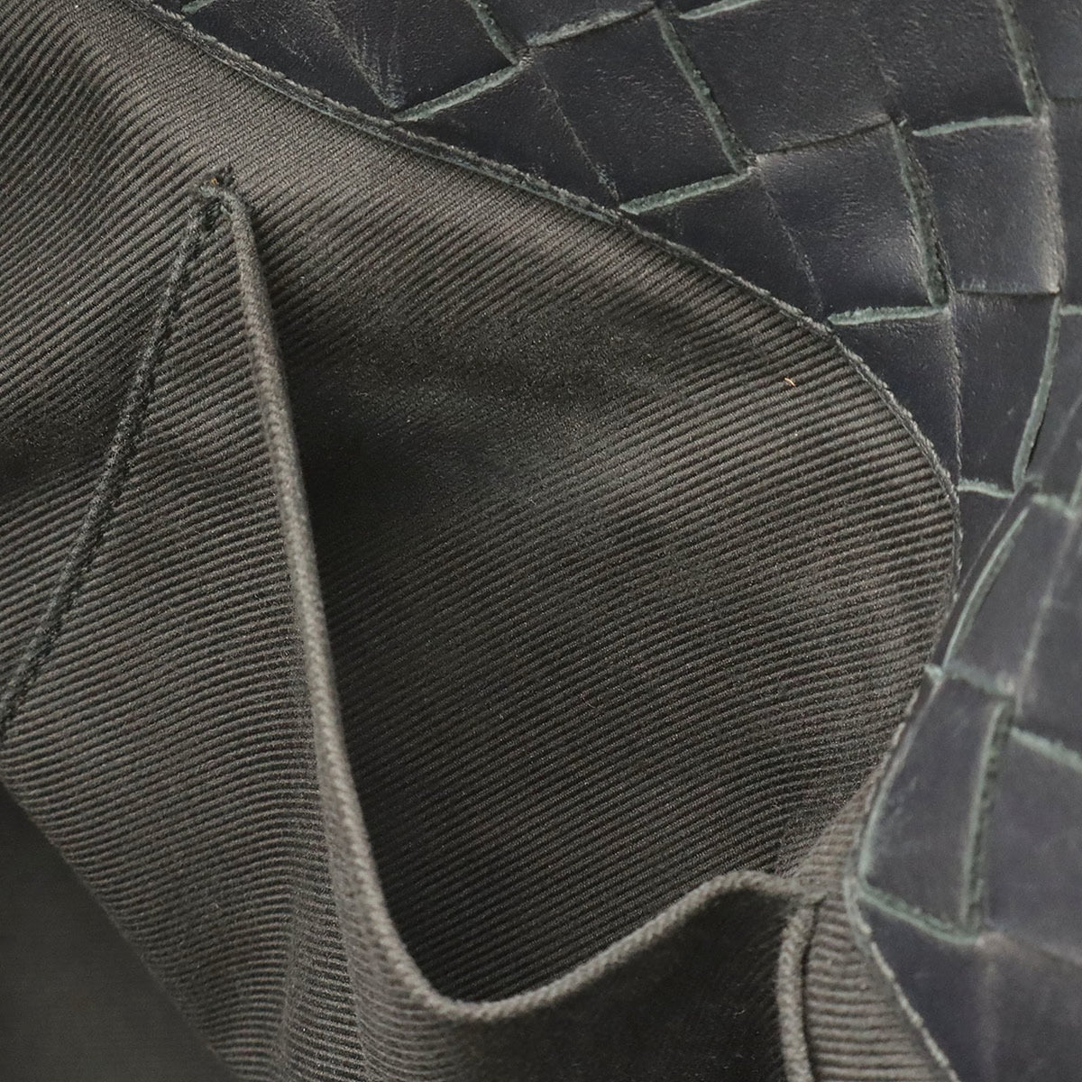 Bottega Veneta Black Leather Tote Bag (Pre-Owned)