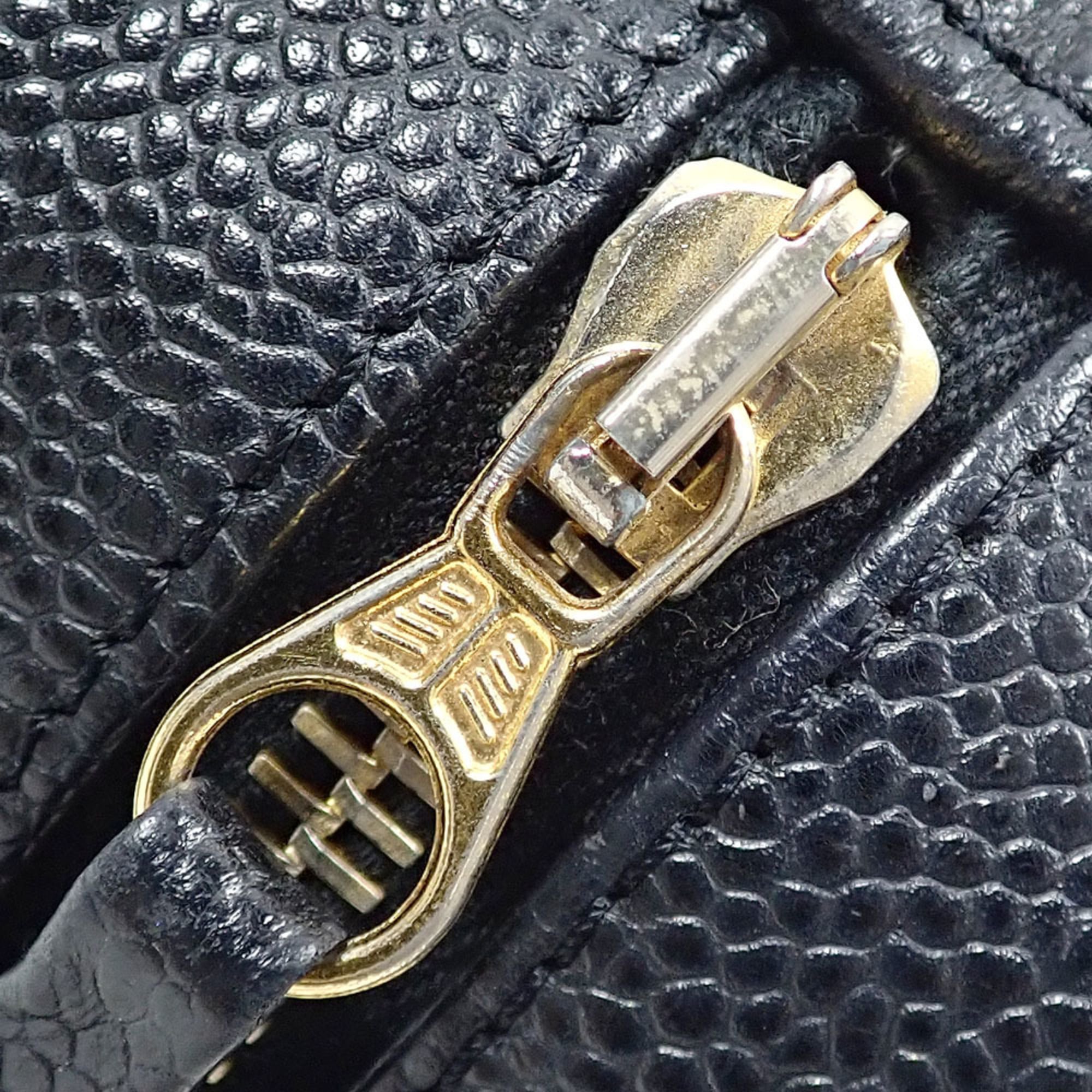 Chanel Black Grained Calfskin Pouch Vanity Bag (Pre-Owned)