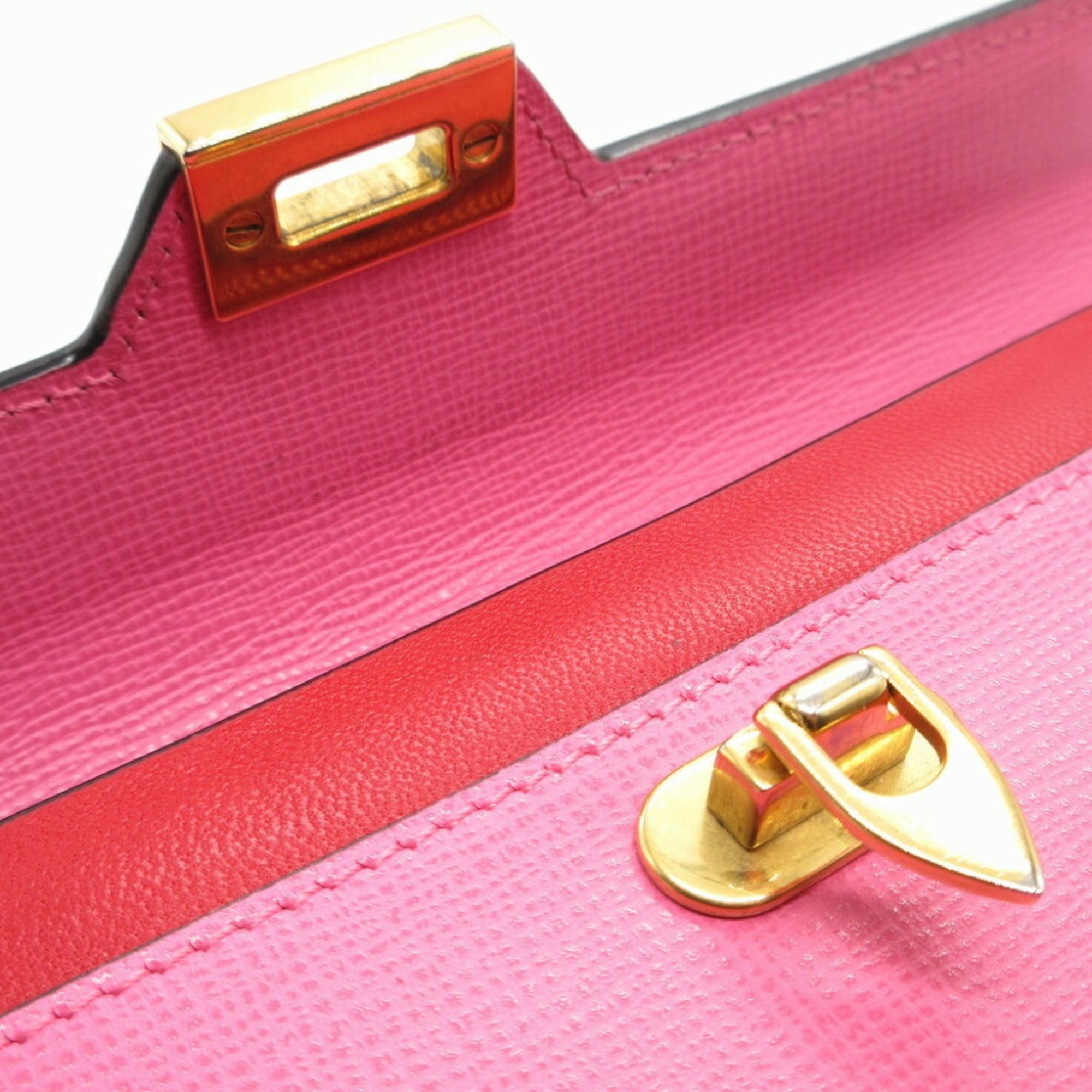 Valentino Pink Red Color Leather Long Wallet (Bi-Fold) (Pre-Owned)