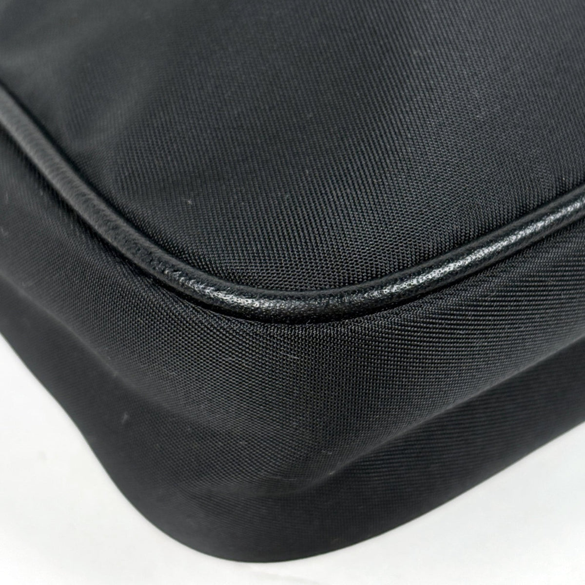 Prada Black Nylon Leather Shoulder Bag (Pre-Owned)