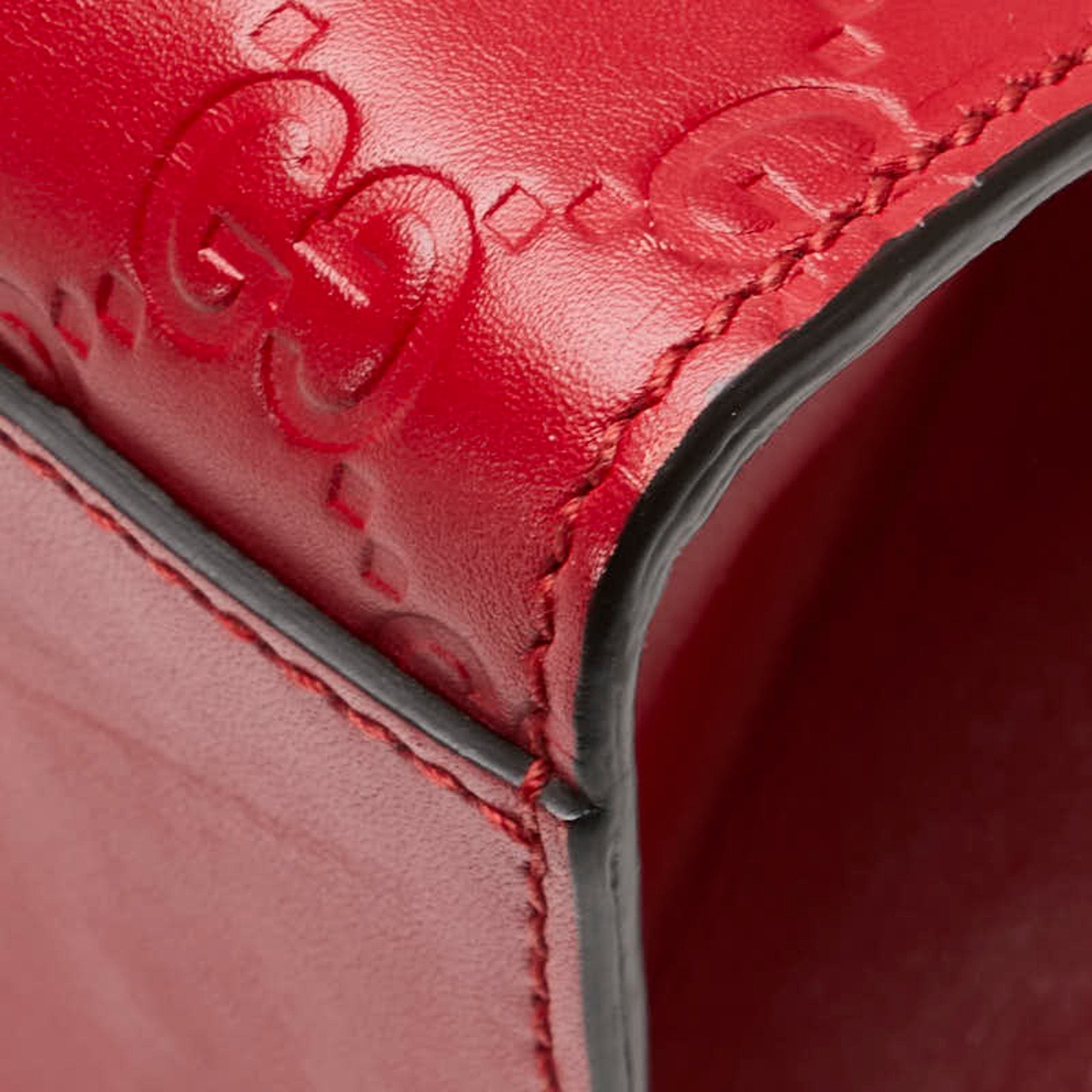 Gucci Padlock Red Color Leather Shoulder Bag (Pre-Owned)