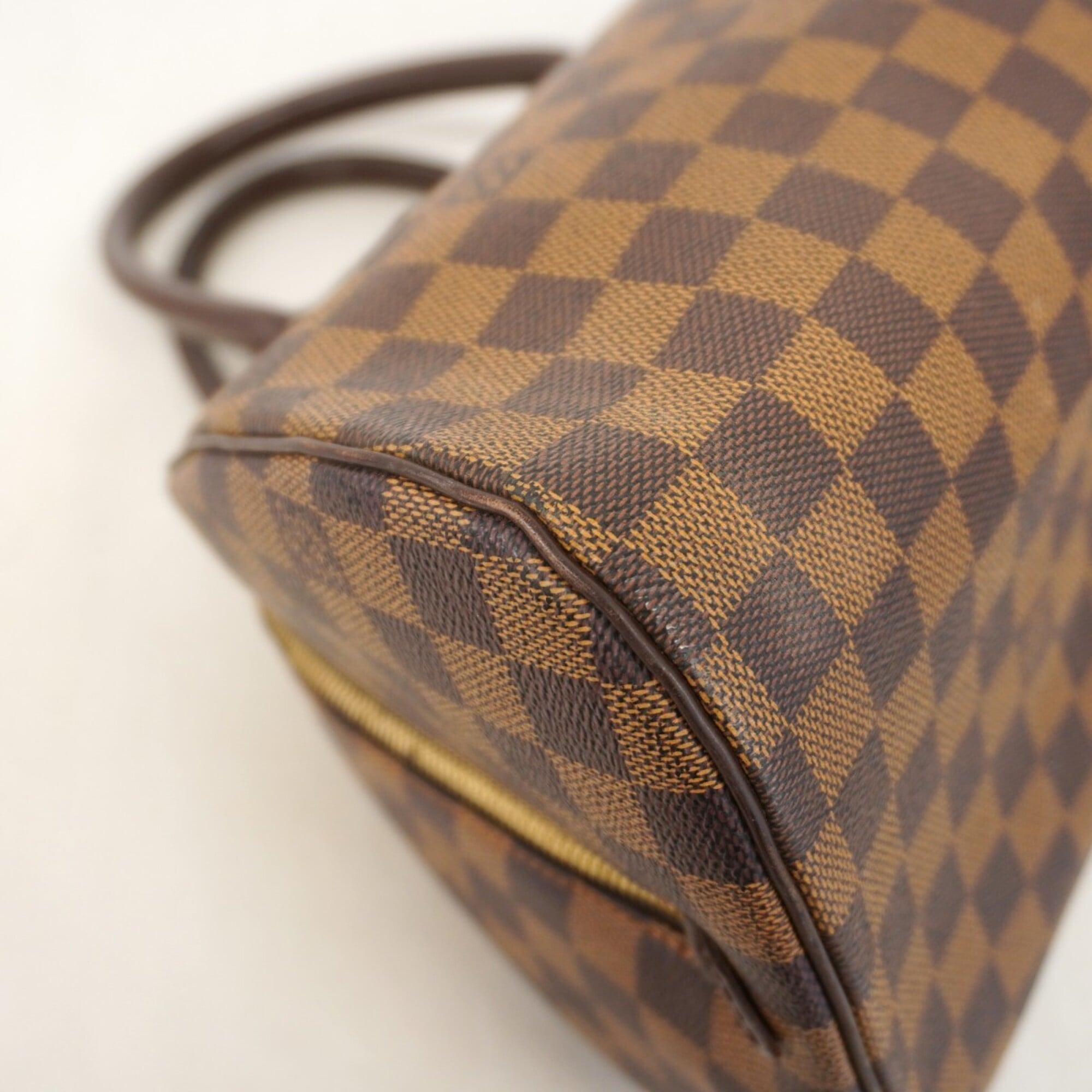 Louis Vuitton Ebene Handbag (Pre-Owned)