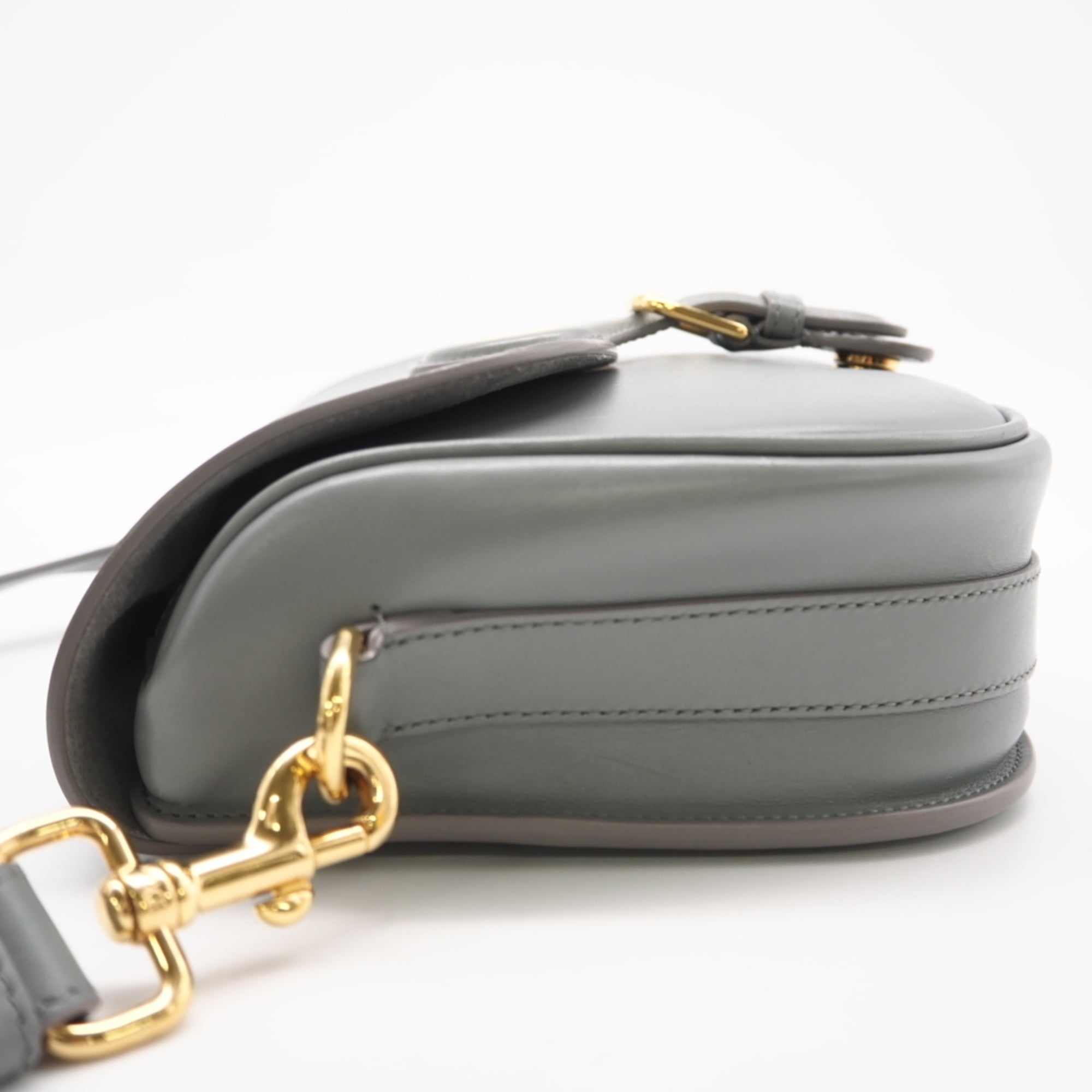 Christian Dior Gray Leather Shoulder Bag (Pre-Owned)