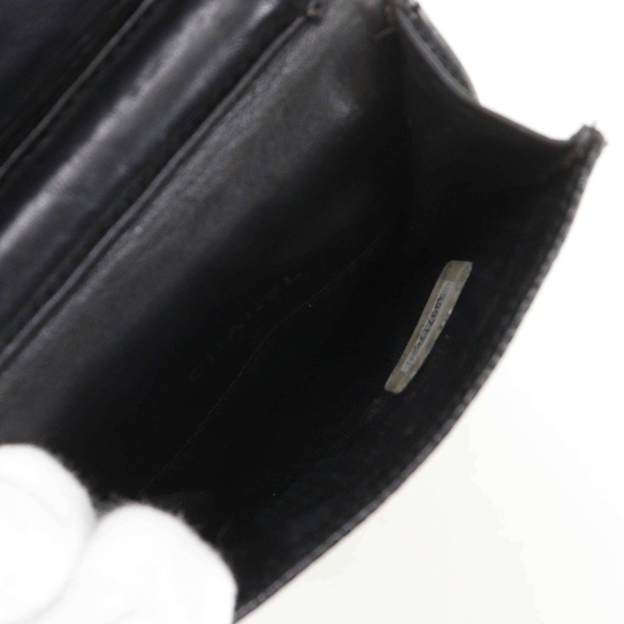 Chanel Black Grained Calfskin Pochette Shoulder Bag (Pre-Owned)