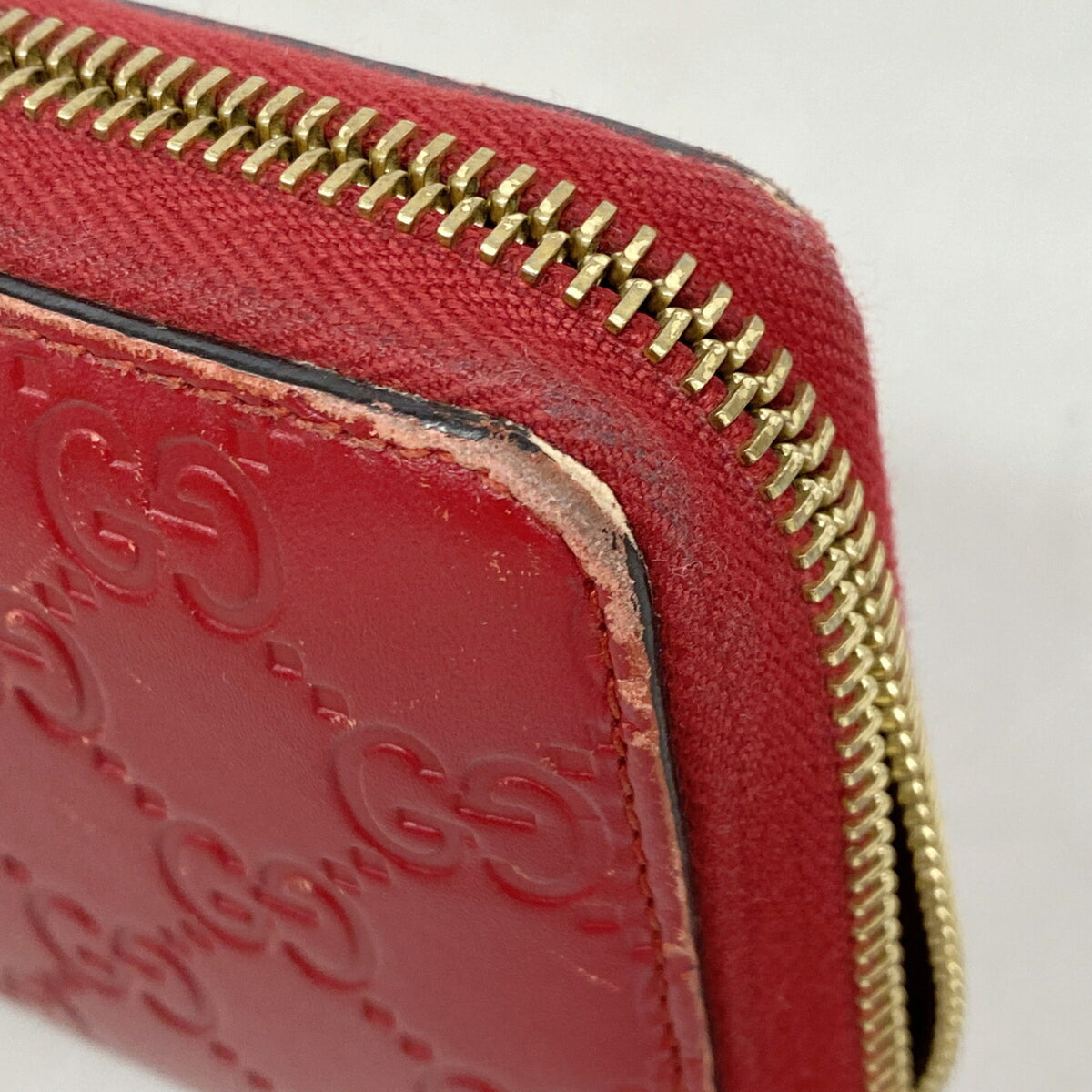 Gucci Red Color Leather Long Wallet (Bi-Fold) (Pre-Owned)