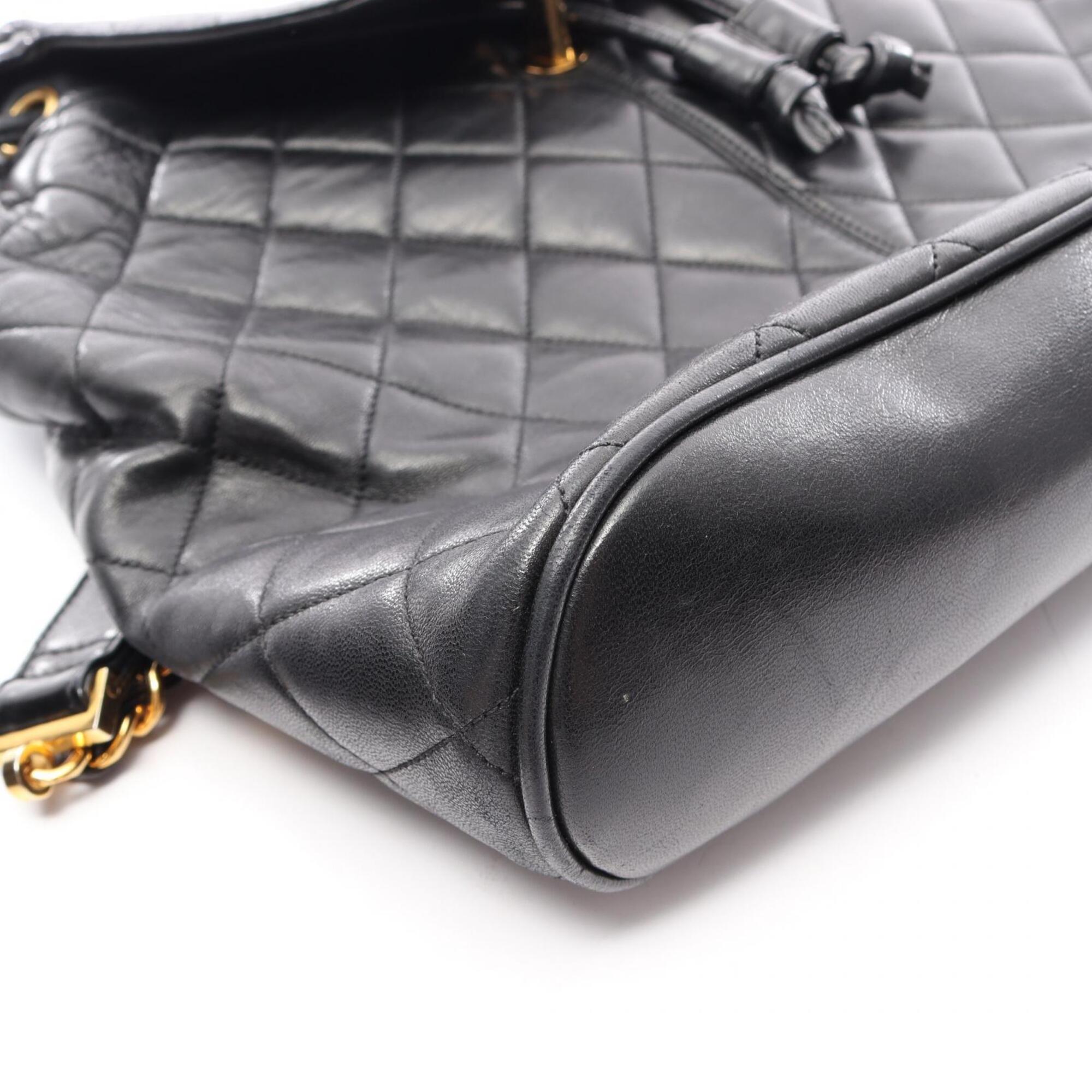 Chanel Black Leather Backpack Handbag (Pre-Owned)