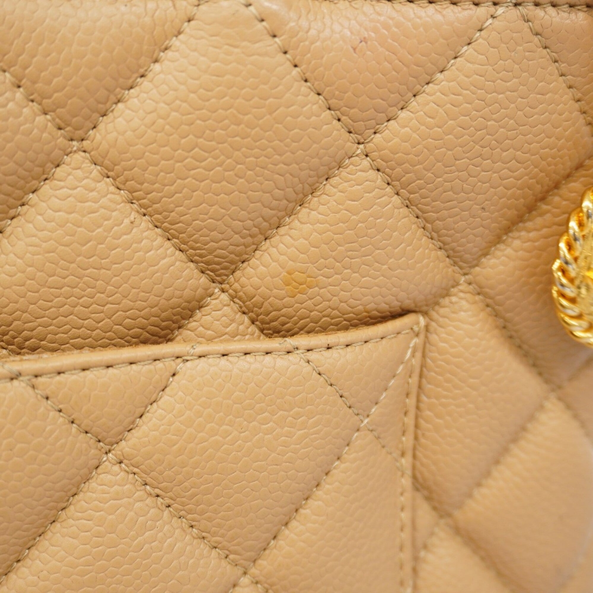 Chanel Beige Grained Calfskin Tote Bag (Pre-Owned)