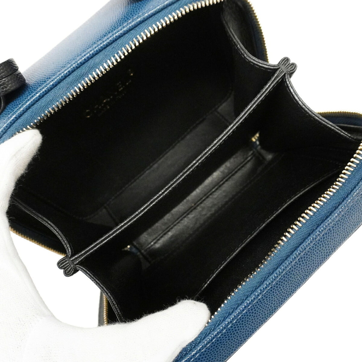Chanel Black Blue Grained Calfskin Handbag (Pre-Owned)