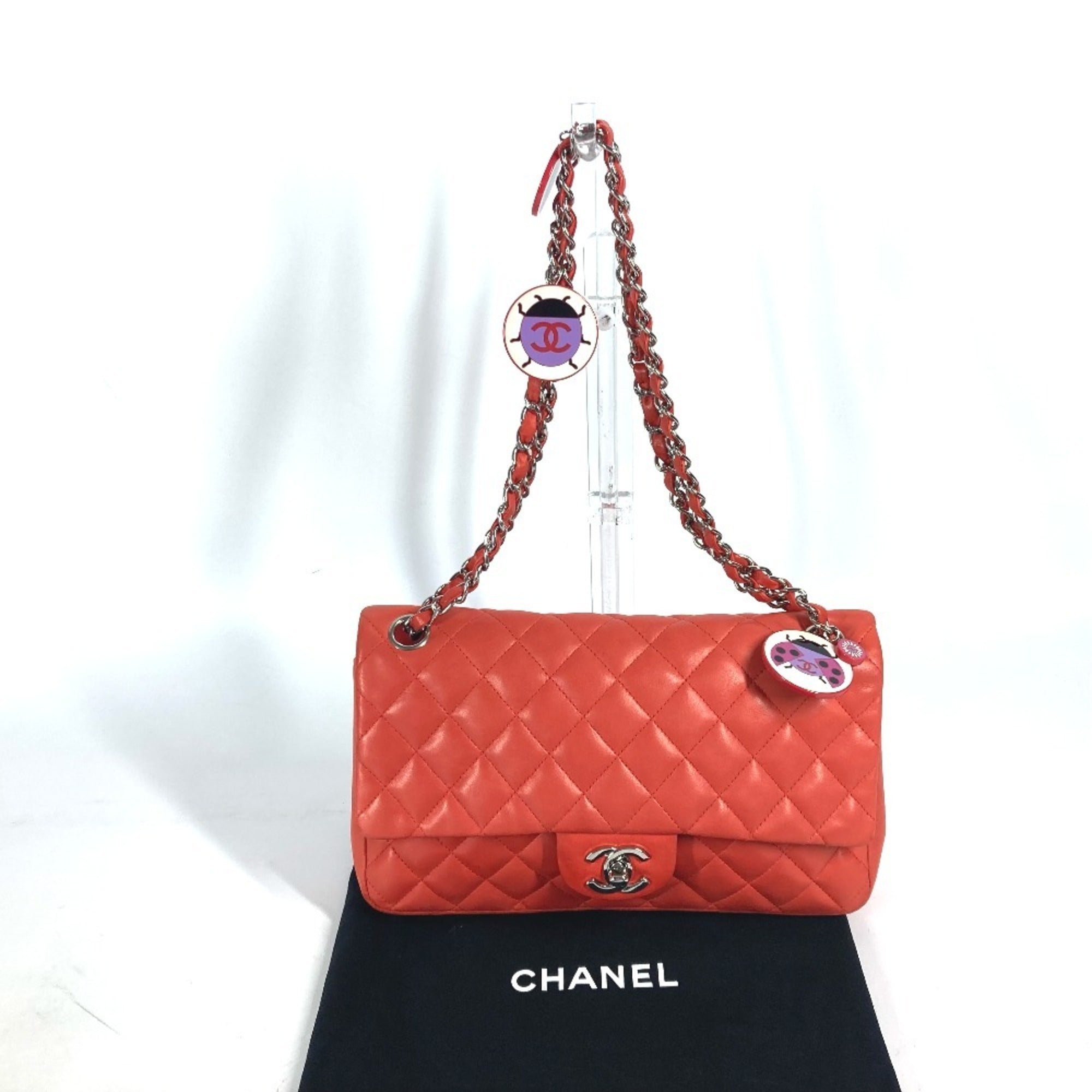 Chanel Red Color Leather Shoulder Bag (Pre-Owned)