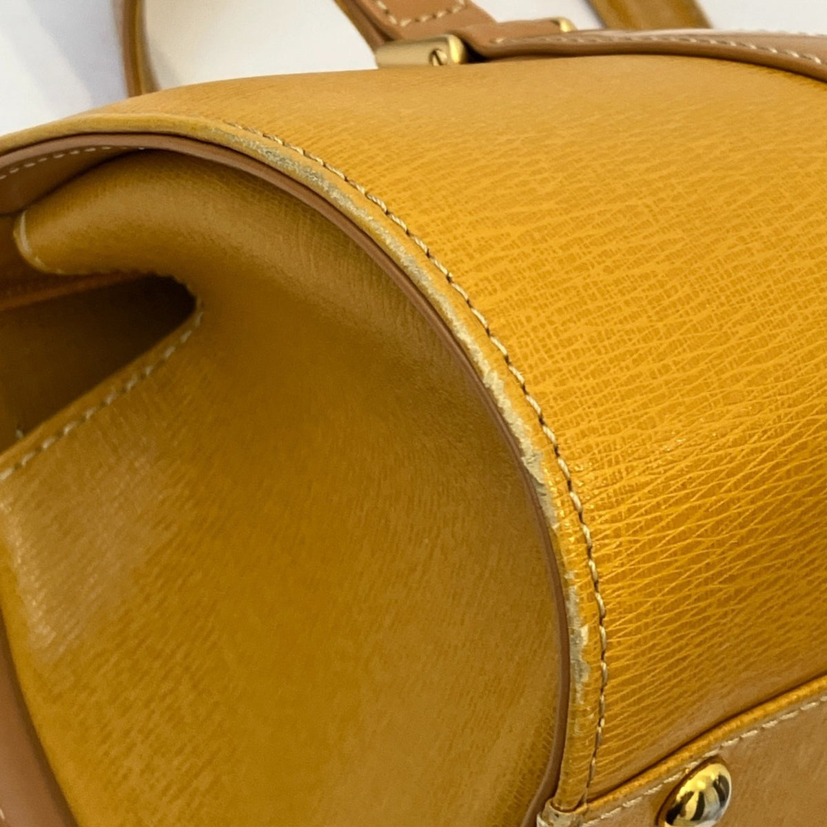 Burberry Yellow Handbag (Pre-Owned)