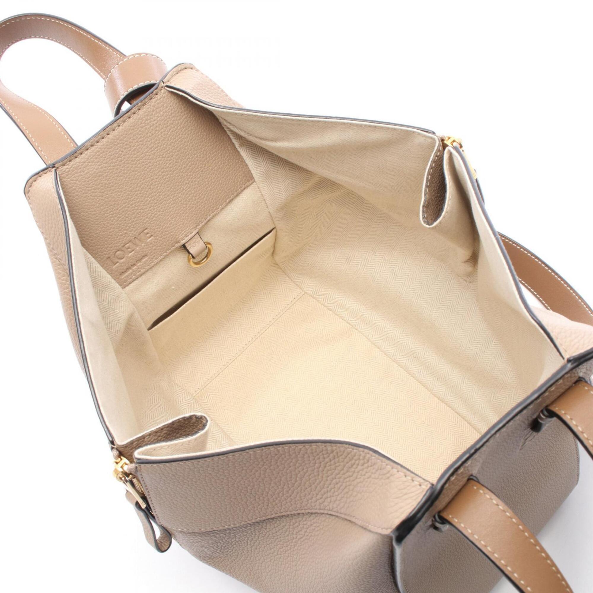 Loewe Beige Leather Handbag (Pre-Owned)