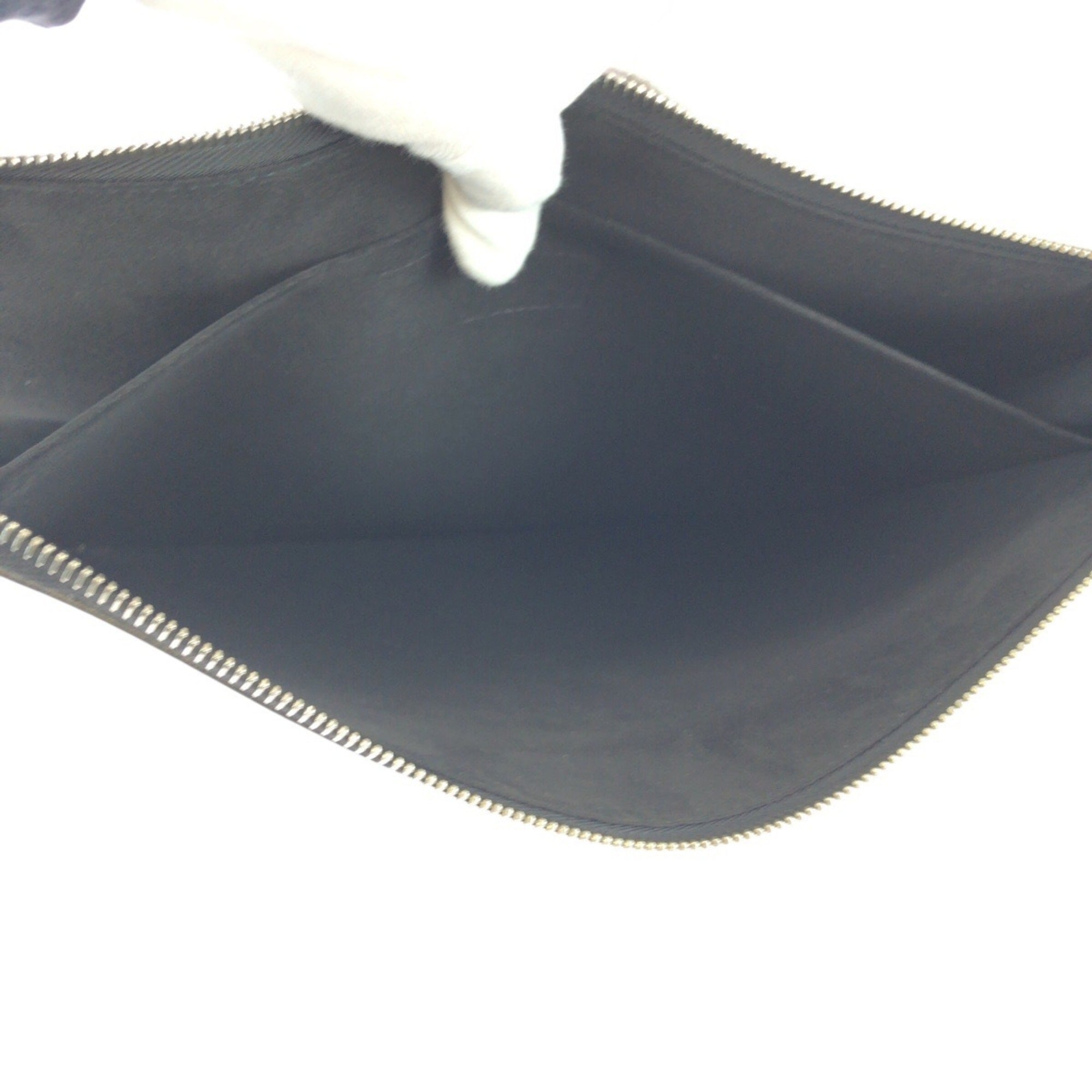 Louis Vuitton Black Noir Leather Clutch Bag Pochette (Pre-Owned)