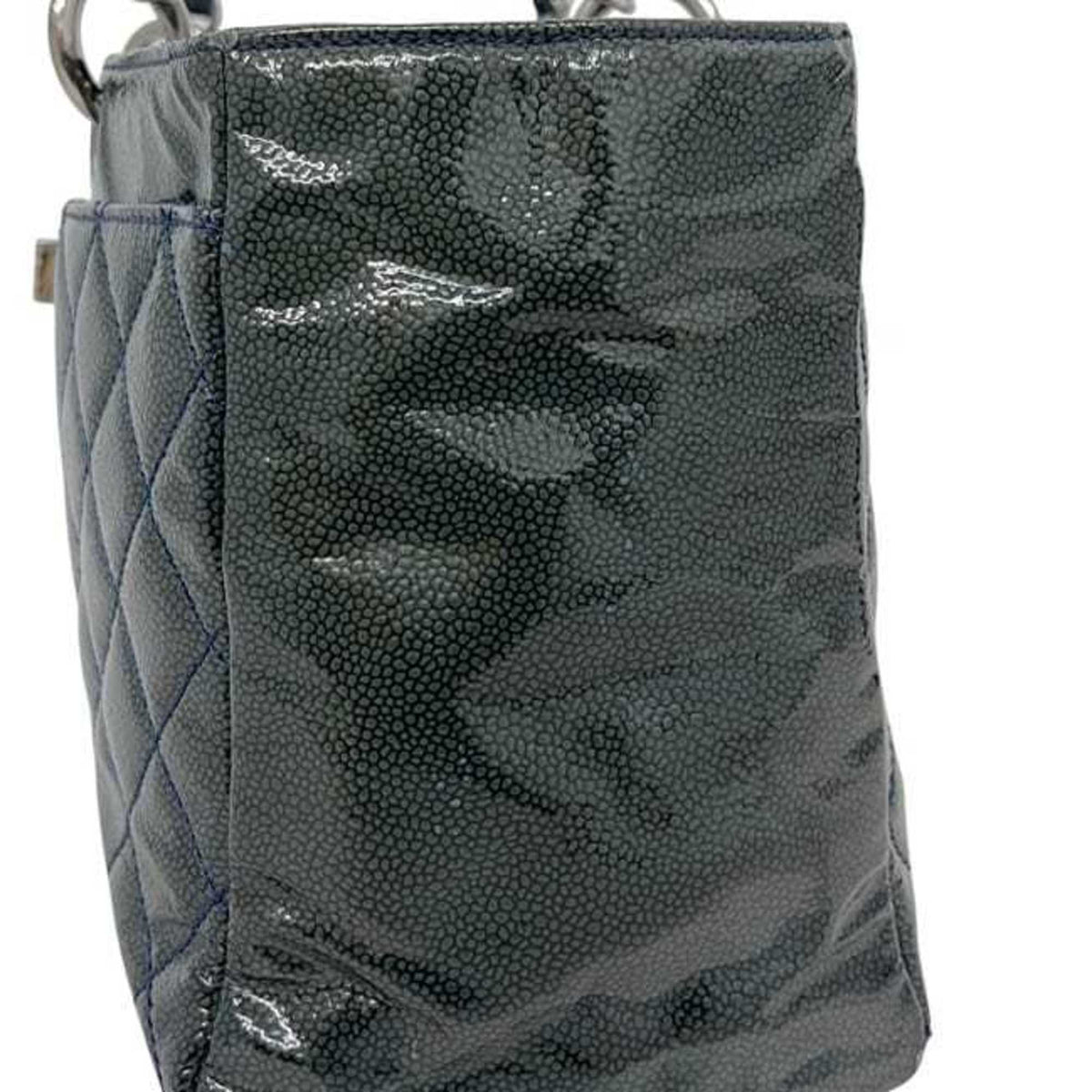 Chanel Green Patent Leather Tote Bag (Pre-Owned)