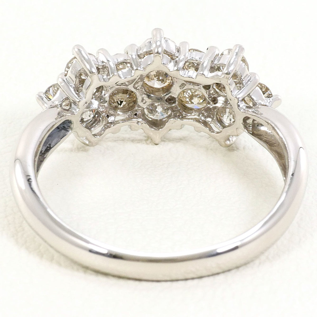 Unbranded Platinum Platinum 900 Band Ring (Pre-Owned)