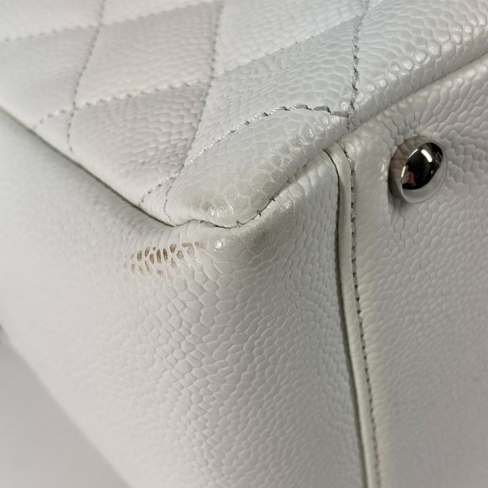 Chanel Matelasse Silver White Caviar Leather Shoulder Bag Tote Bag (Pre-Owned)