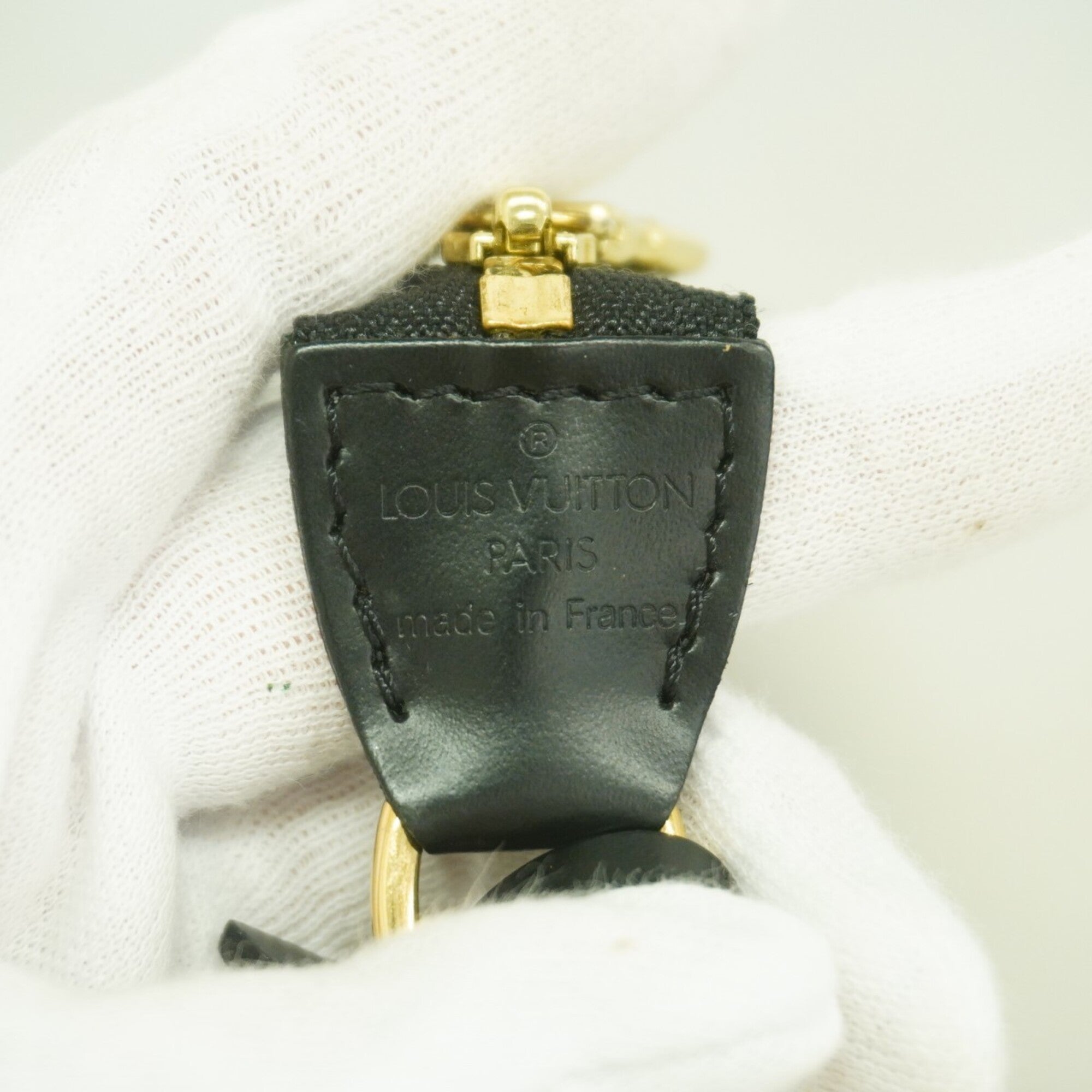 Louis Vuitton Noir Pouch (Pre-Owned)