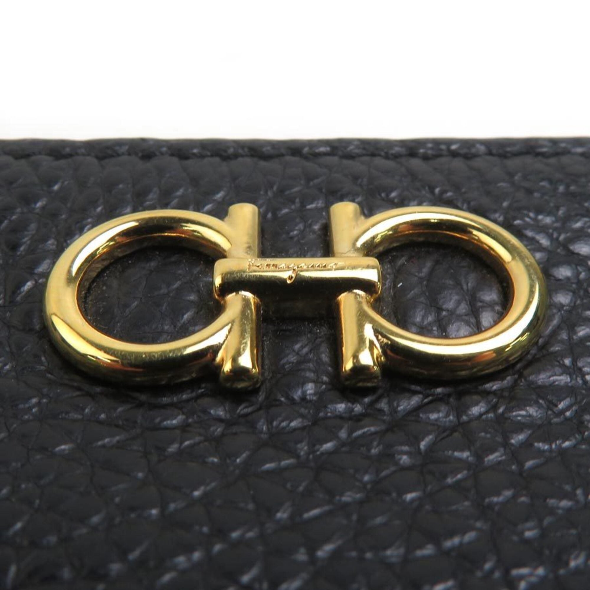 Salvatore Ferragamo Black Leather Coin Purse/Coin Case (Pre-Owned)