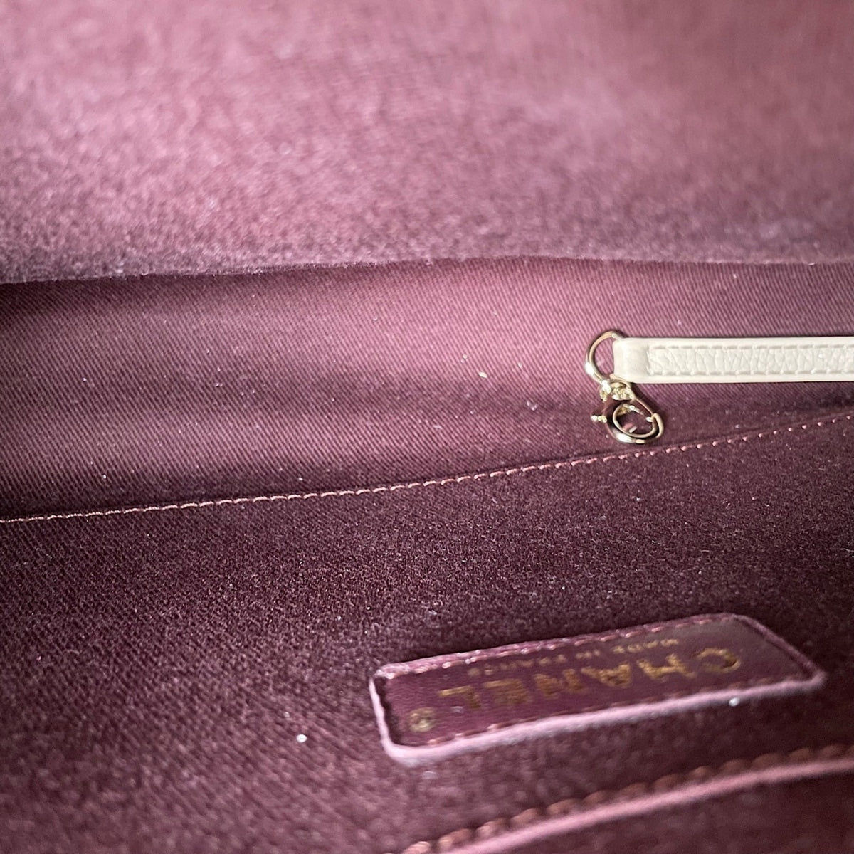 Chanel Pink Handbag (Pre-Owned)