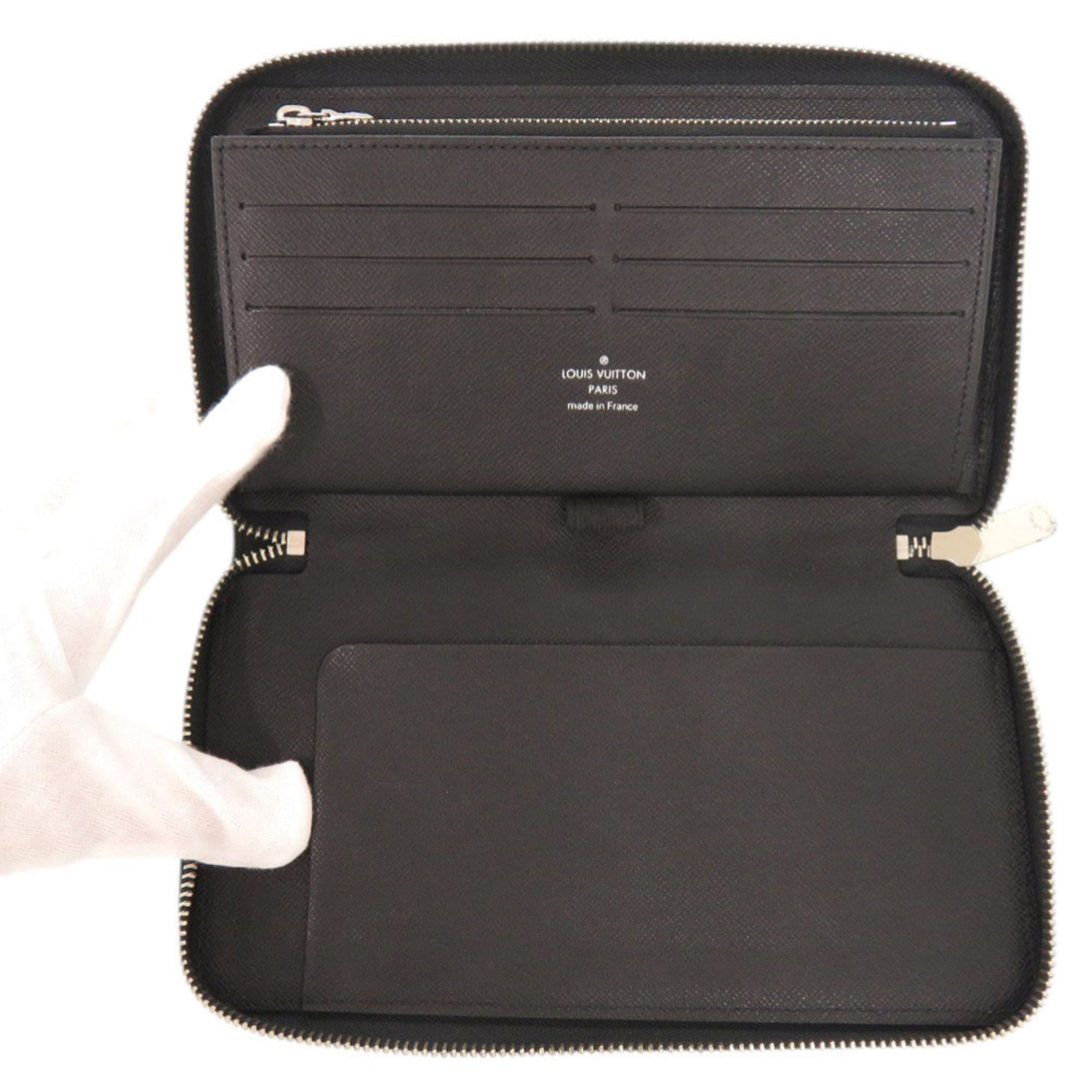 Louis Vuitton Black Noir Epi Leather Long Wallet (Bi-Fold) (Pre-Owned)
