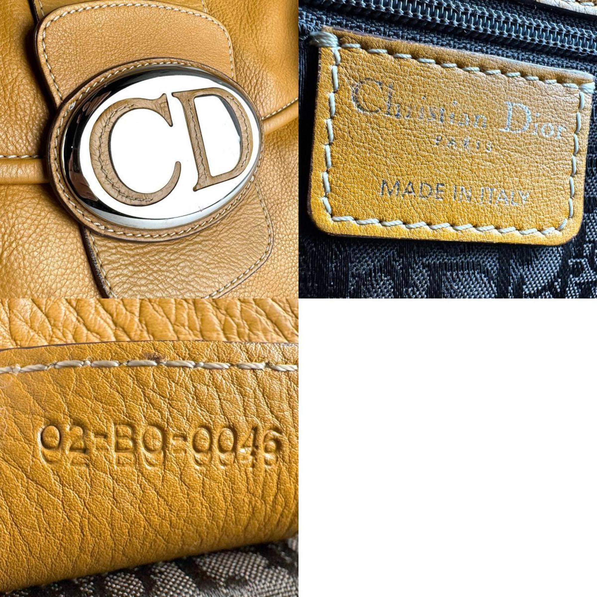 Christian Dior Mustard Yellow Leather Shoulder Bag (Pre-Owned)