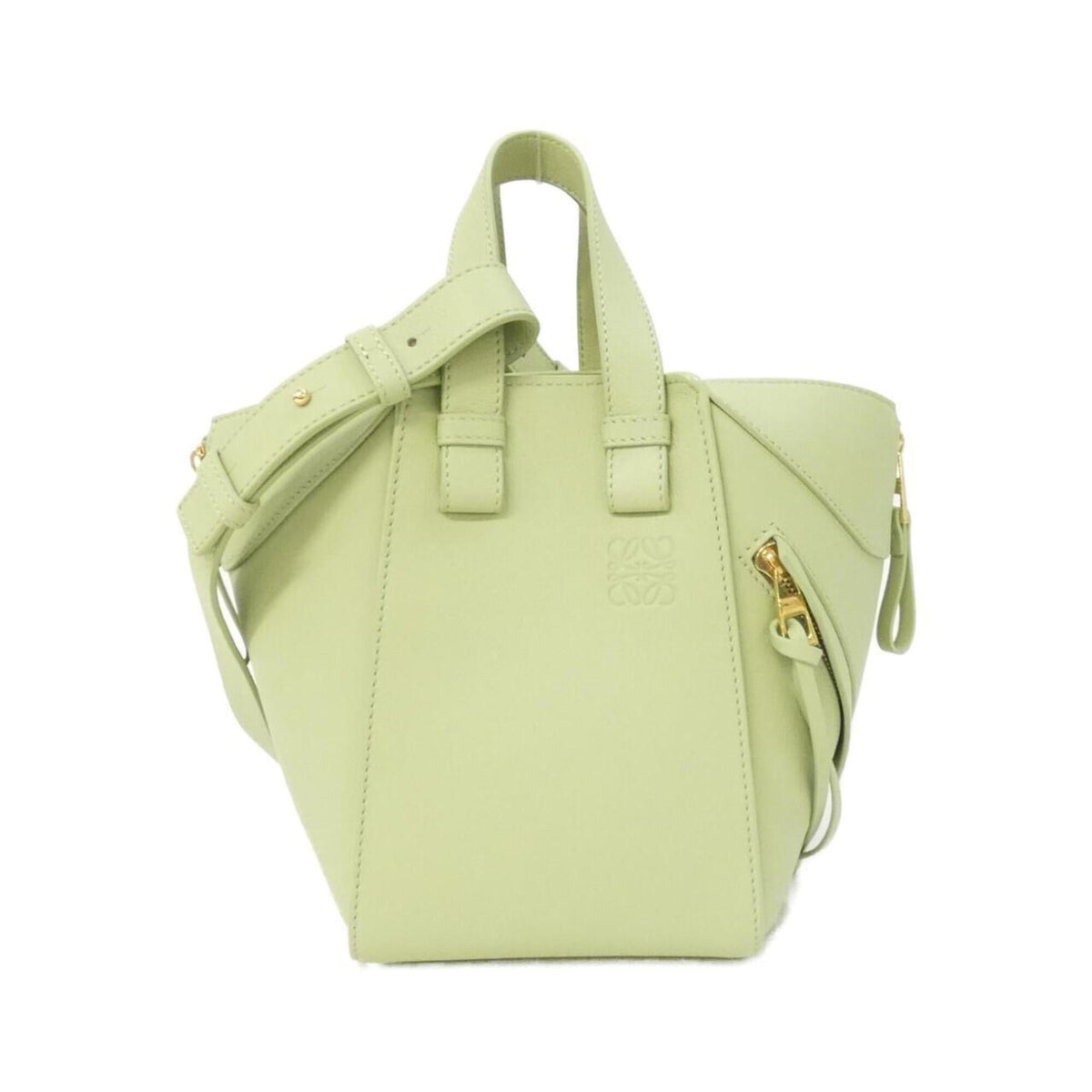 Loewe Green Leather Shoulder Bag (Pre-Owned)