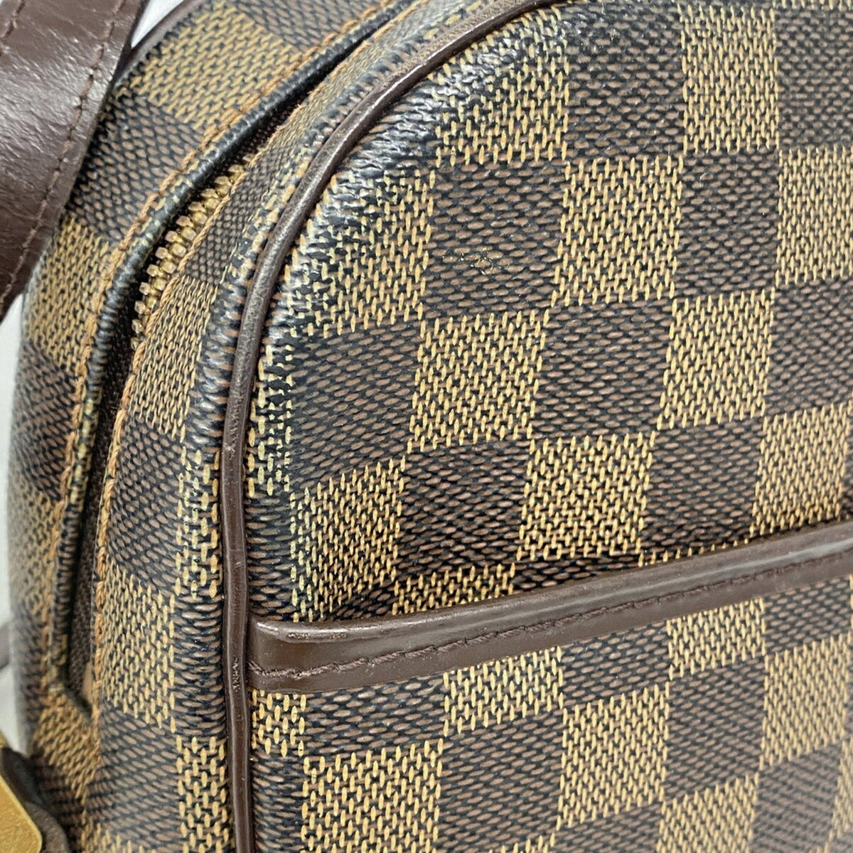 Louis Vuitton Ebene Shoulder Bag (Pre-Owned)