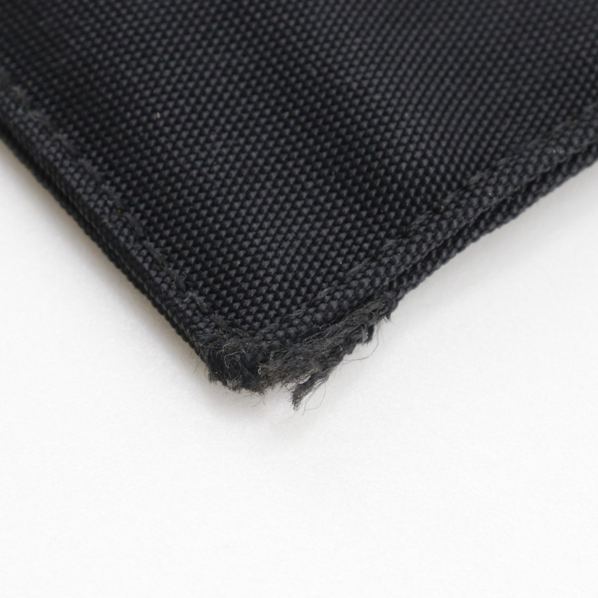 Gucci Black Nylon Canvas Shoulder Bag (Pre-Owned)