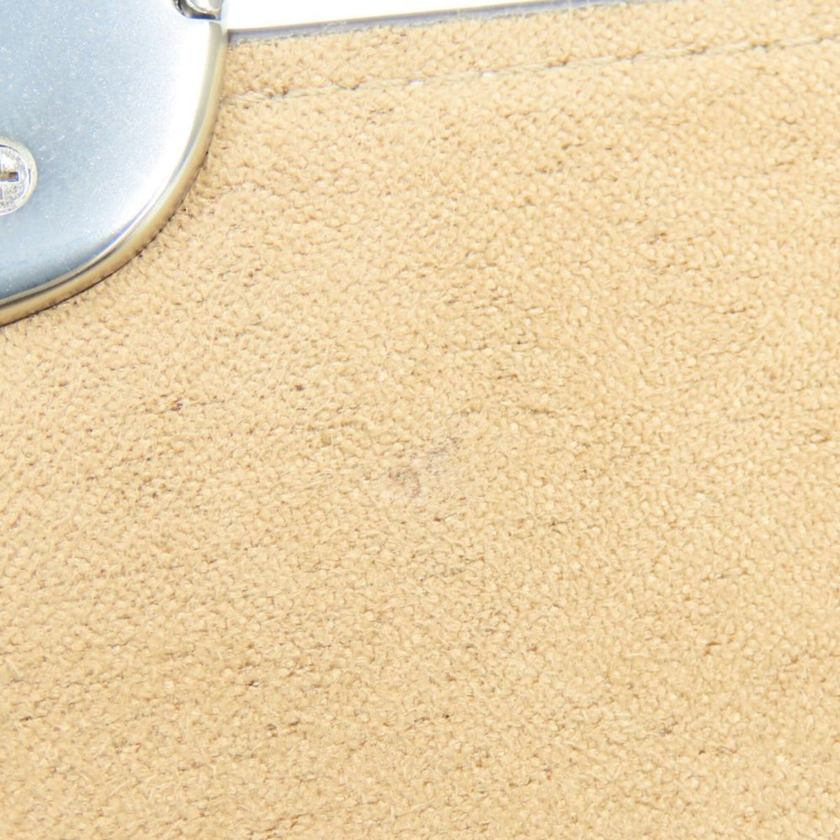 Coach Beige Leather Shoulder Bag (Pre-Owned)