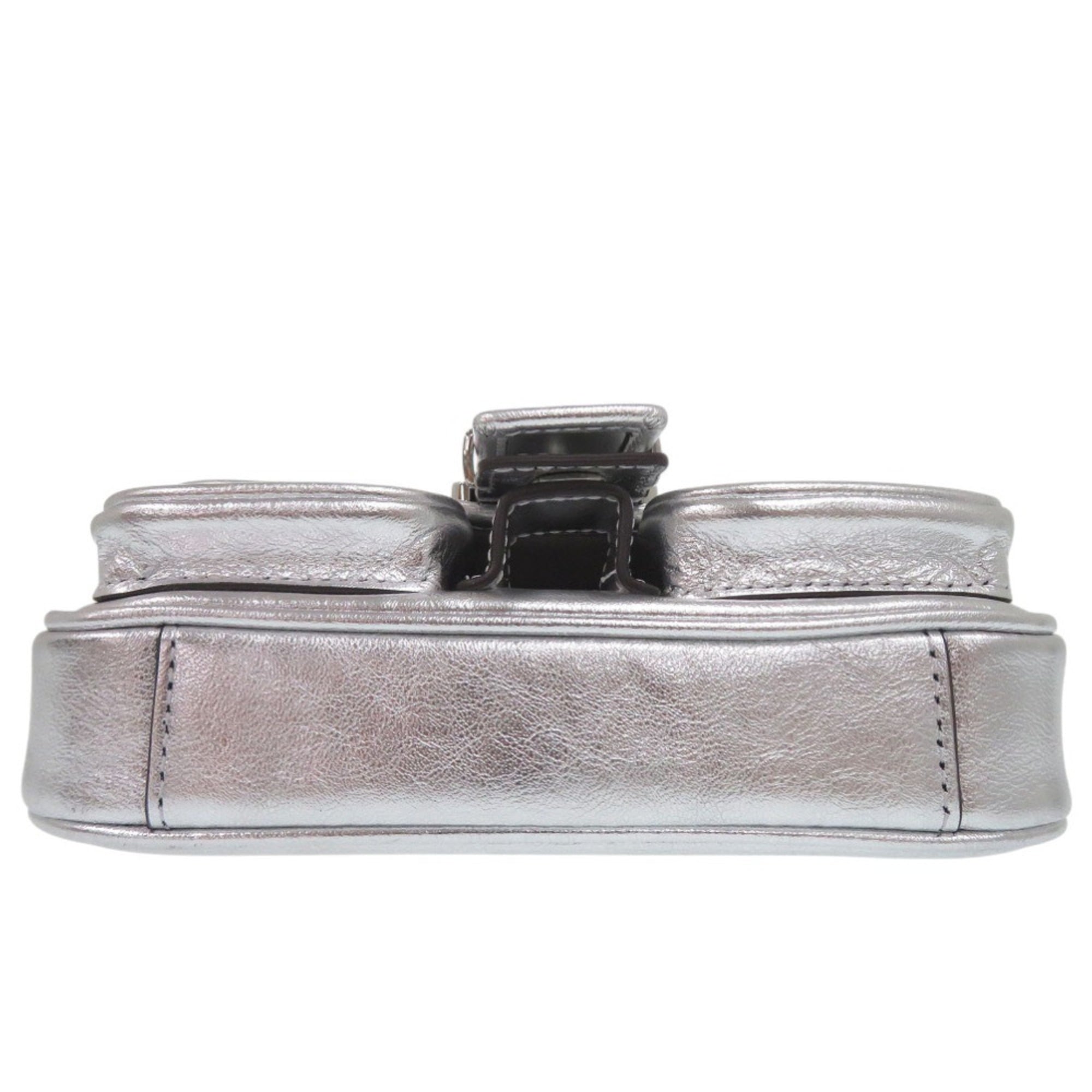 Michael Kors Metallic Silver Leather Shoulder Bag (Pre-Owned)