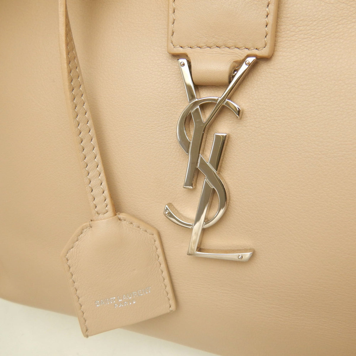 Saint Laurent Beige Leather Handbag (Pre-Owned)