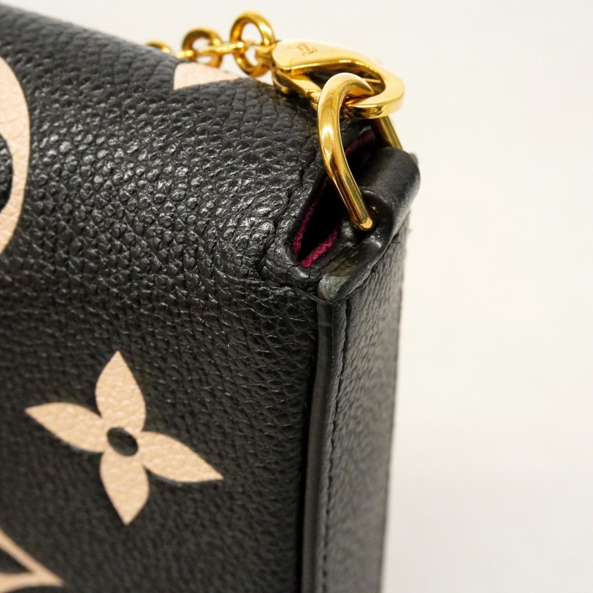 Louis Vuitton Beige Black Chain/Shoulder Wallet (Pre-Owned)
