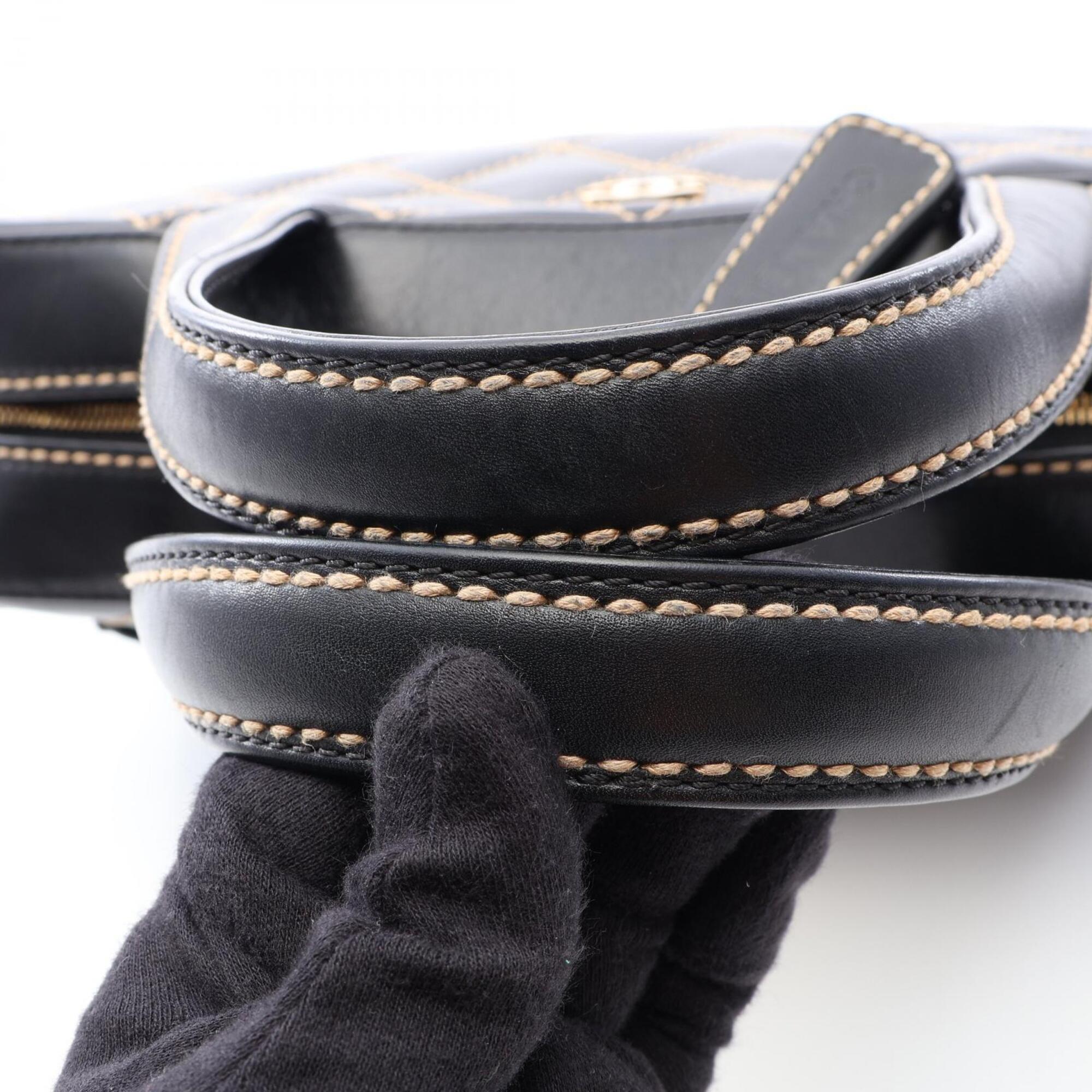 Chanel Black Leather Handbag (Pre-Owned)