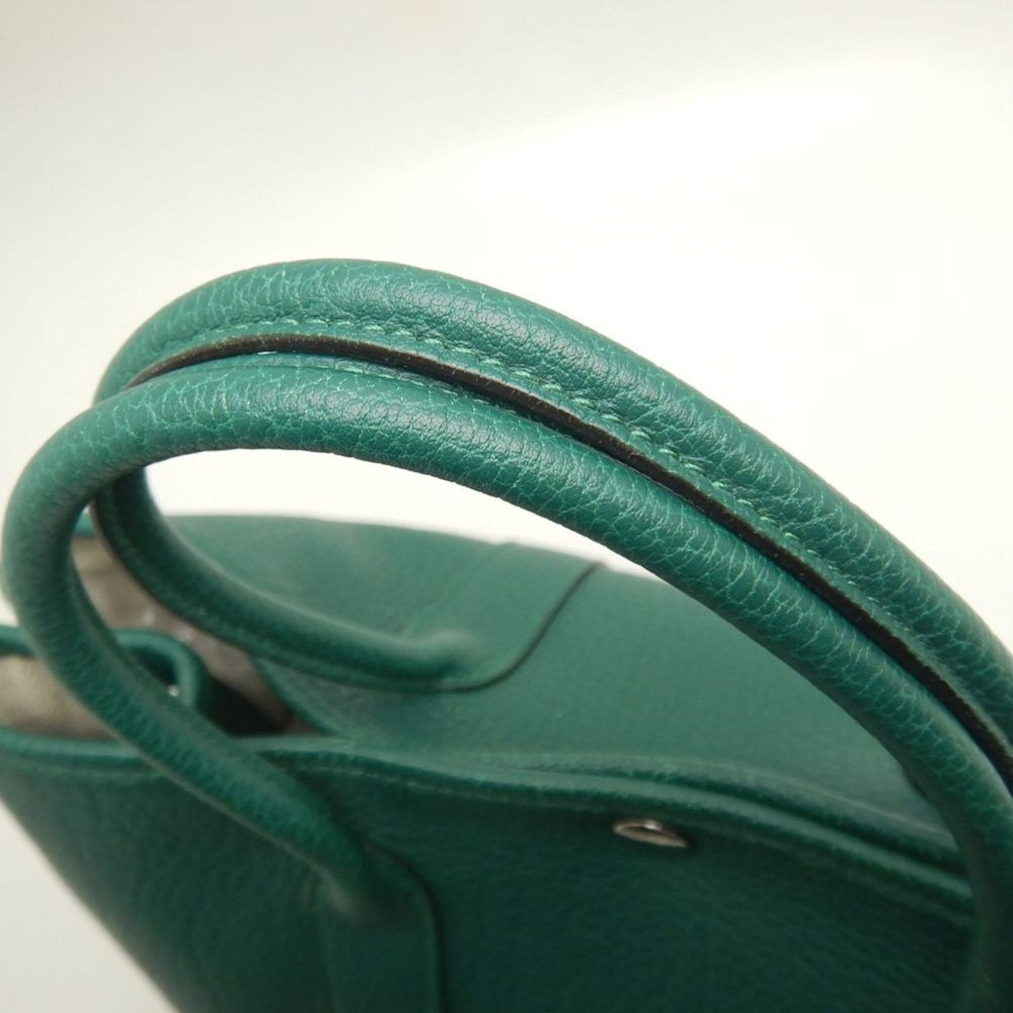 Hermes Garden Green Negonda Leather Handbag (Pre-Owned)