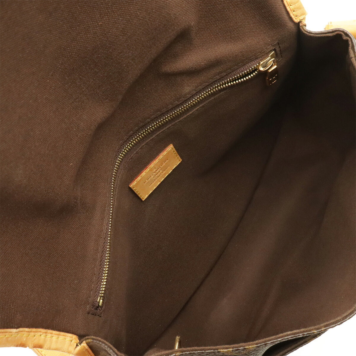 Louis Vuitton Brown Monogram Monogram Shoulder Bag (Pre-Owned)