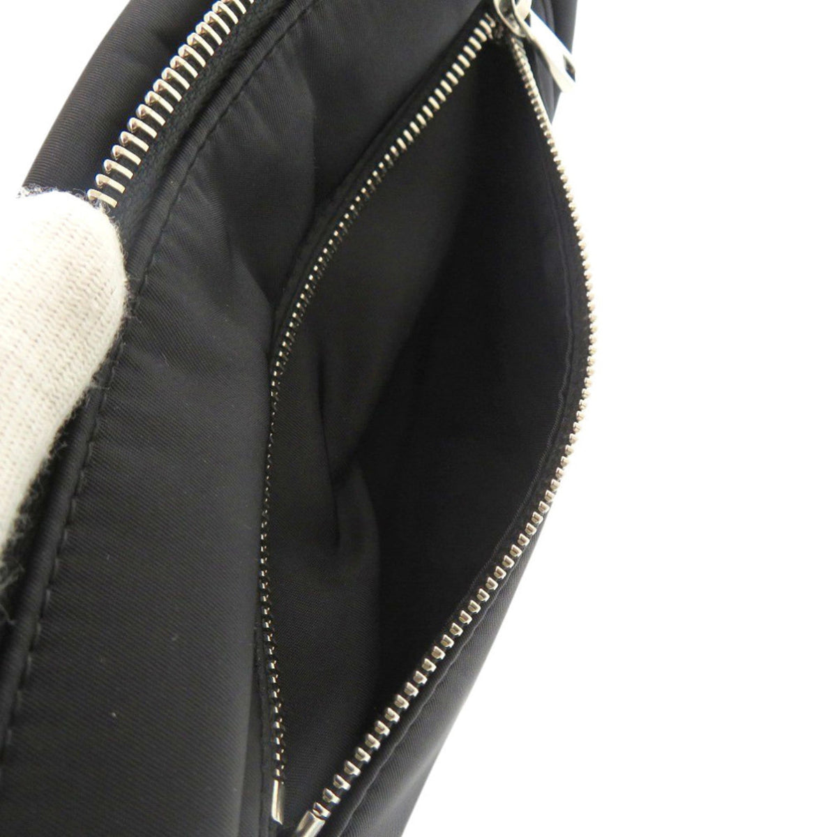 Dolce & Gabbana Black Nylon Fanny Pack (Pre-Owned)