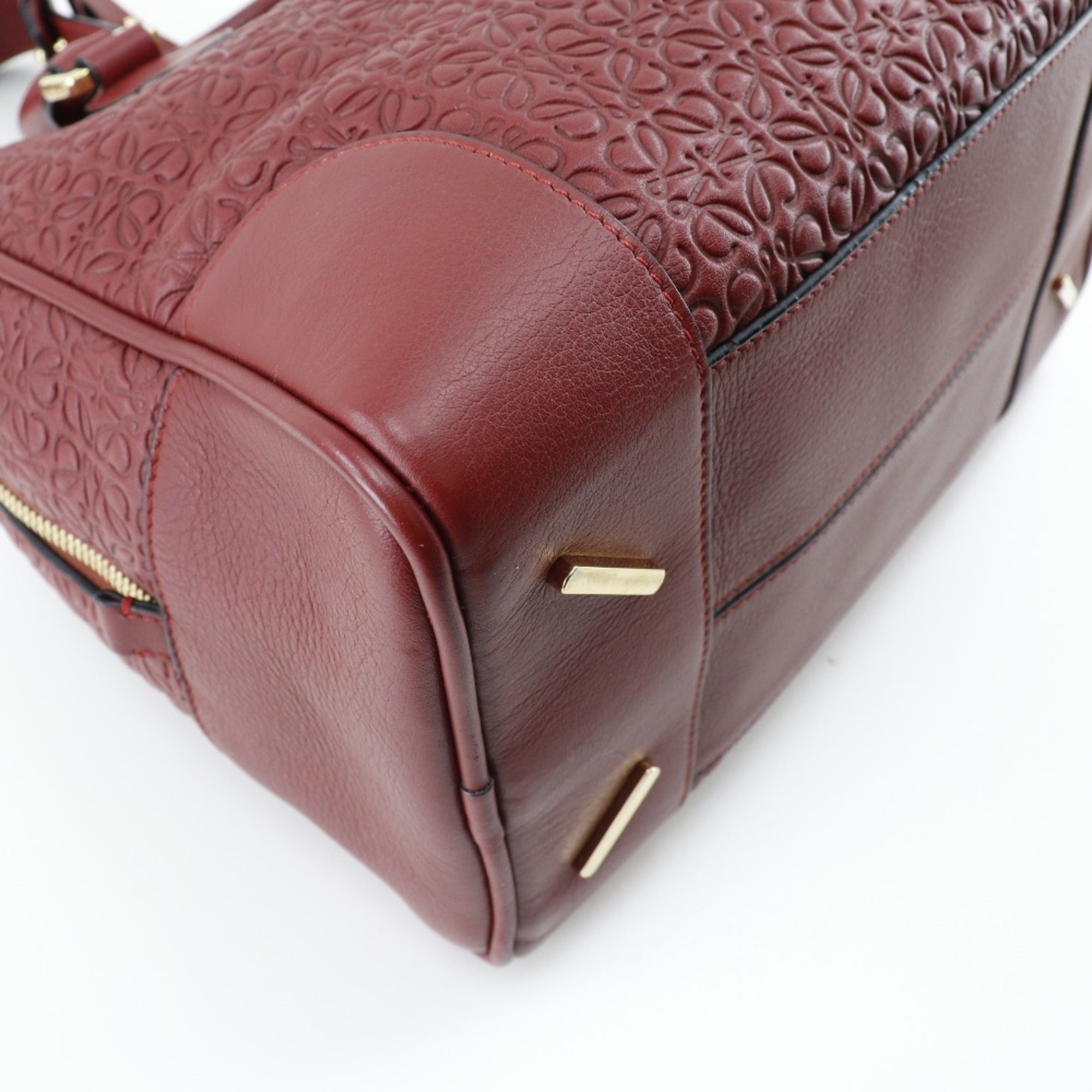 Loewe Red Color Leather Handbag (Pre-Owned)