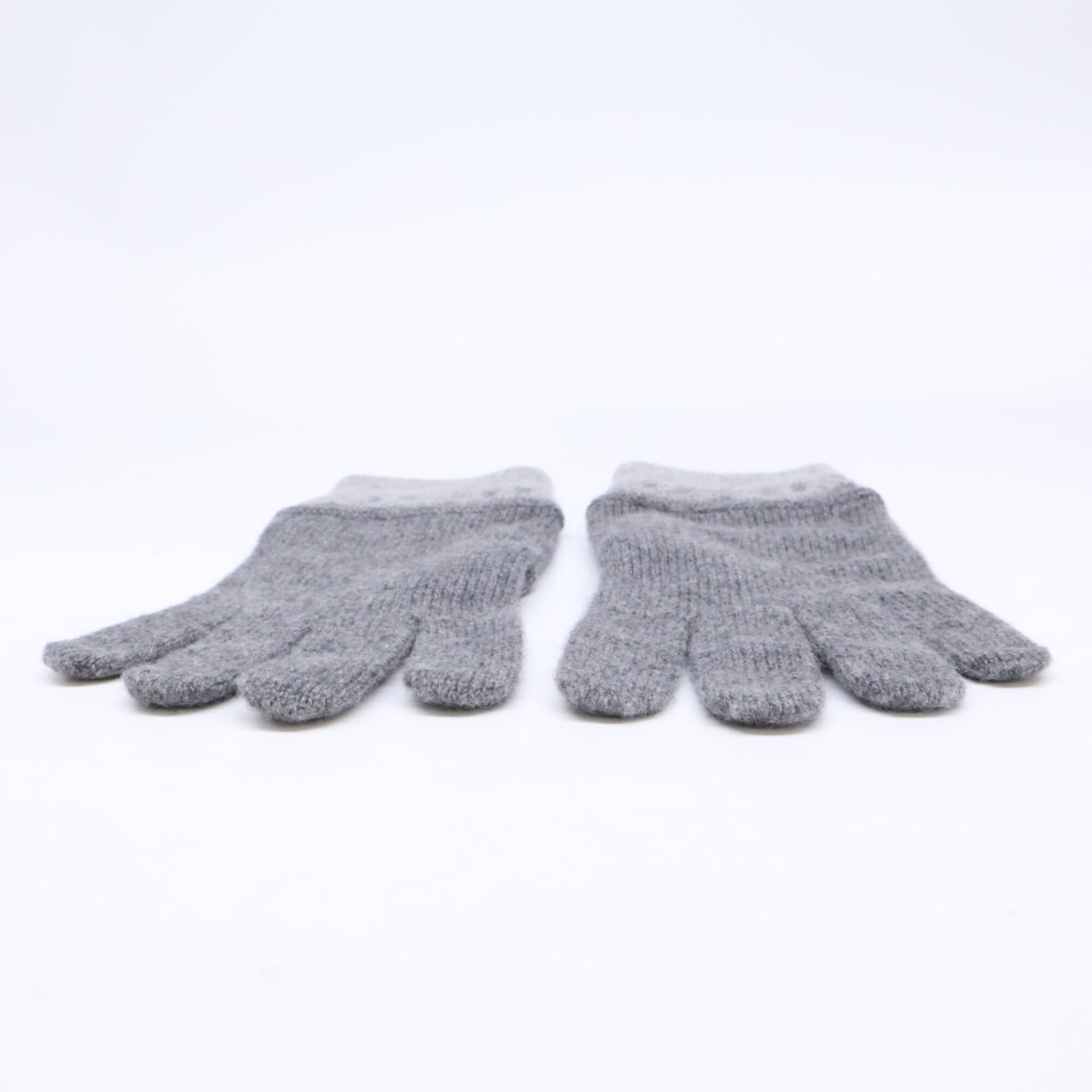 Hermes Gray Cashmere Warm Gloves (Pre-Owned)