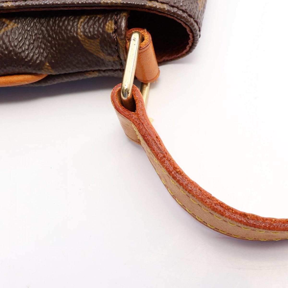 Louis Vuitton Brown Monogram Monogram Leather Handbag Shoulder Bag (Pre-Owned)