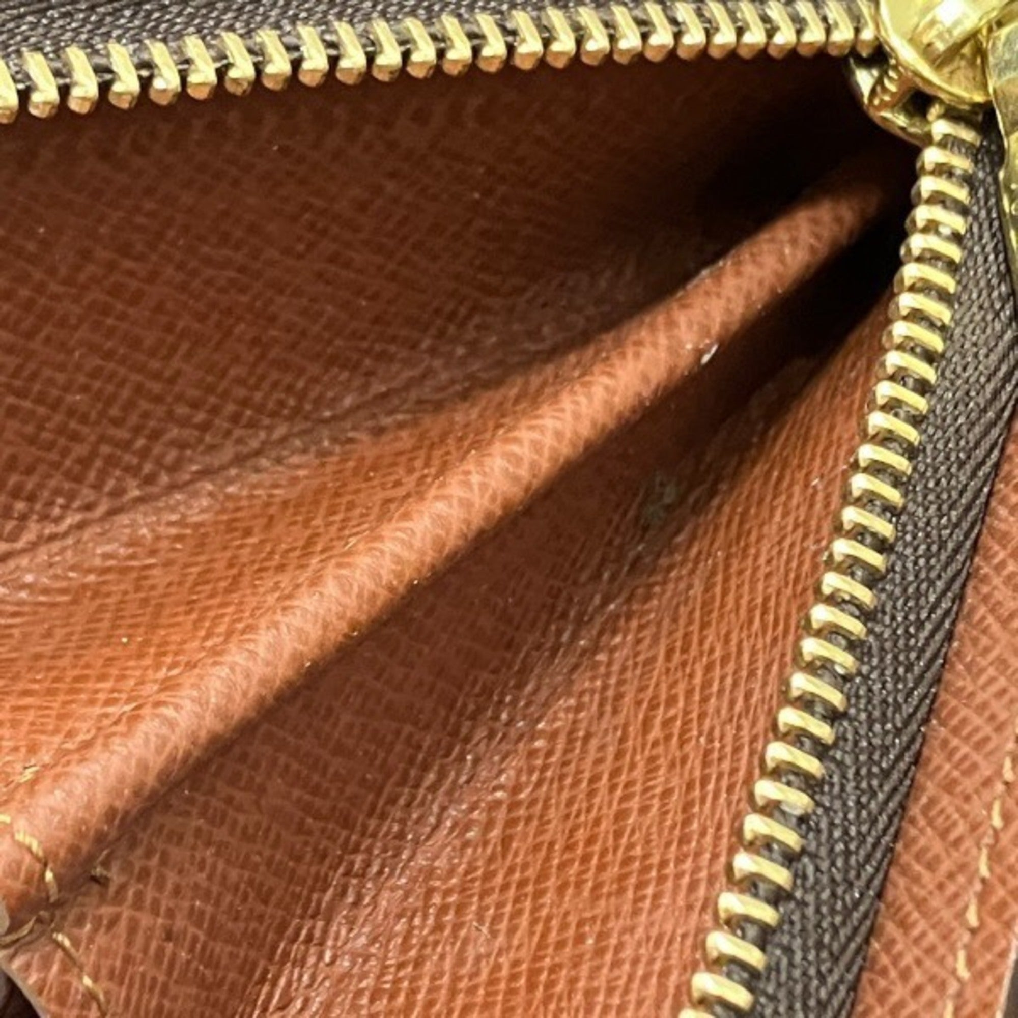Louis Vuitton Monogram Brown Monogram Long Wallet (Bi-Fold) (Pre-Owned)