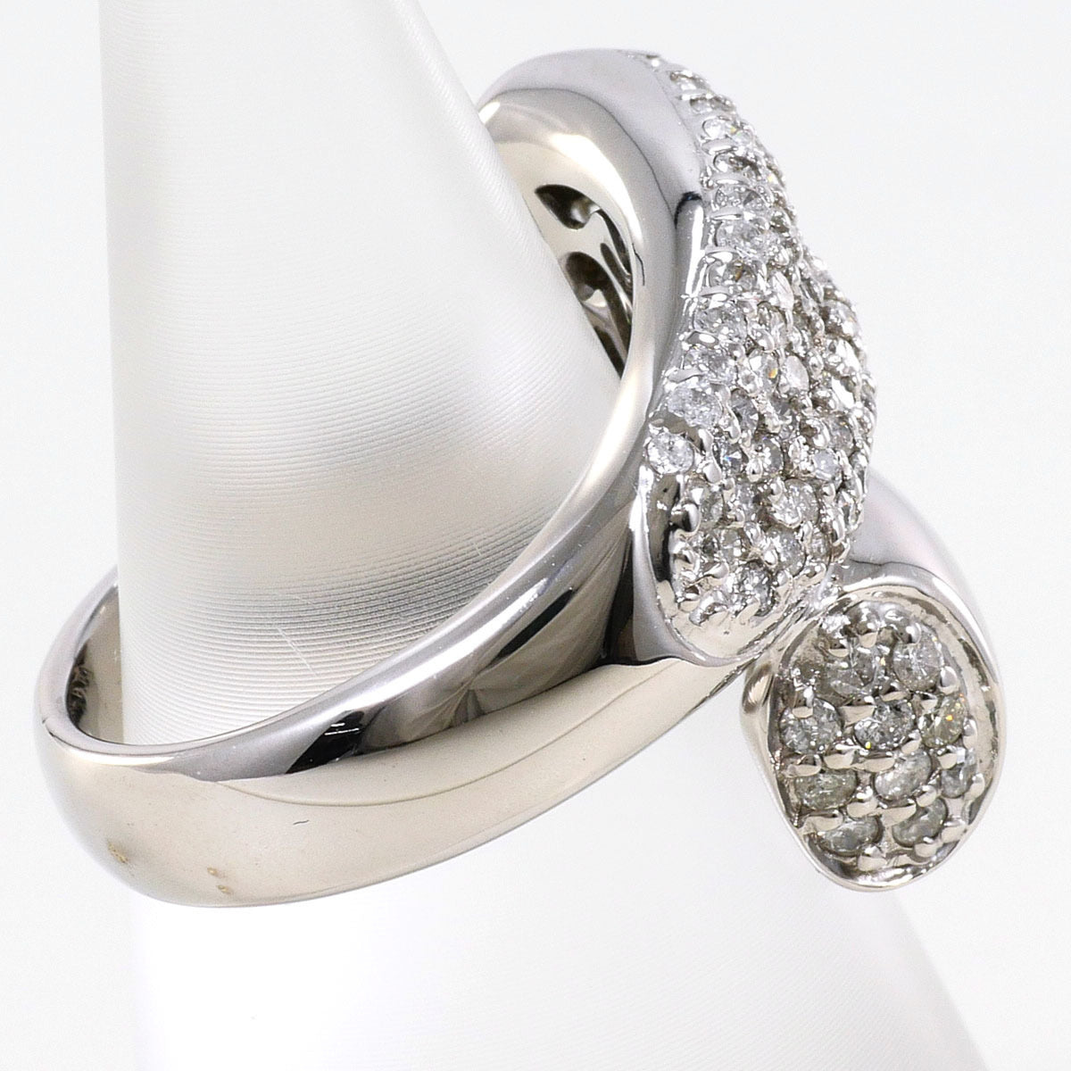 Unbranded White Gold White Gold (14K) Band Ring (Pre-Owned)