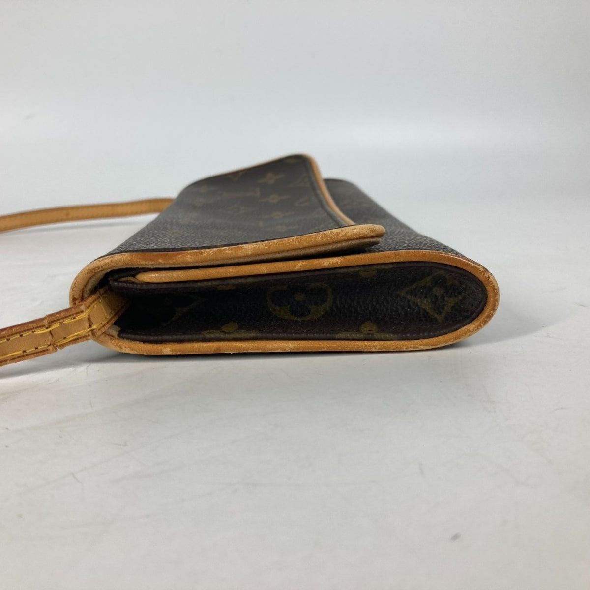 Louis Vuitton Brown Monogram Canvas Clutch Bag Pochette Shoulder Bag (Pre-Owned)