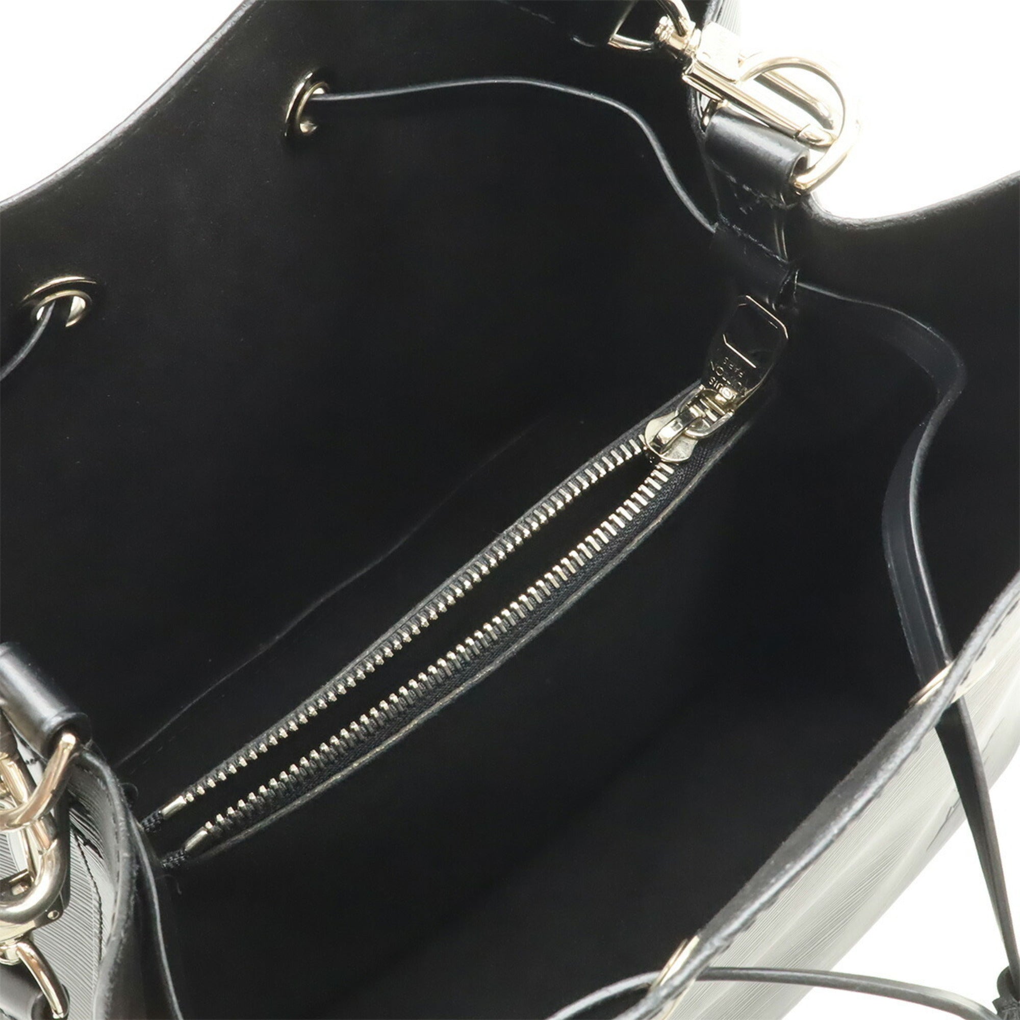 Louis Vuitton Black Noir Epi Leather Handbag Shoulder Bag (Pre-Owned)