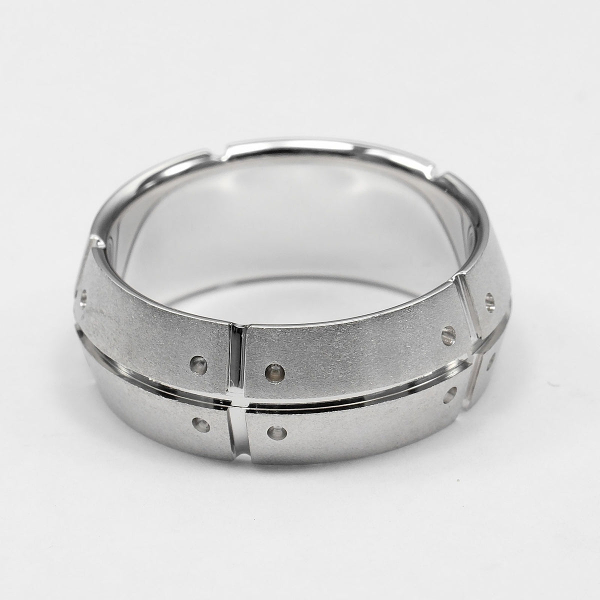 Tiffany White Gold (18K) Band Ring (Pre-Owned)