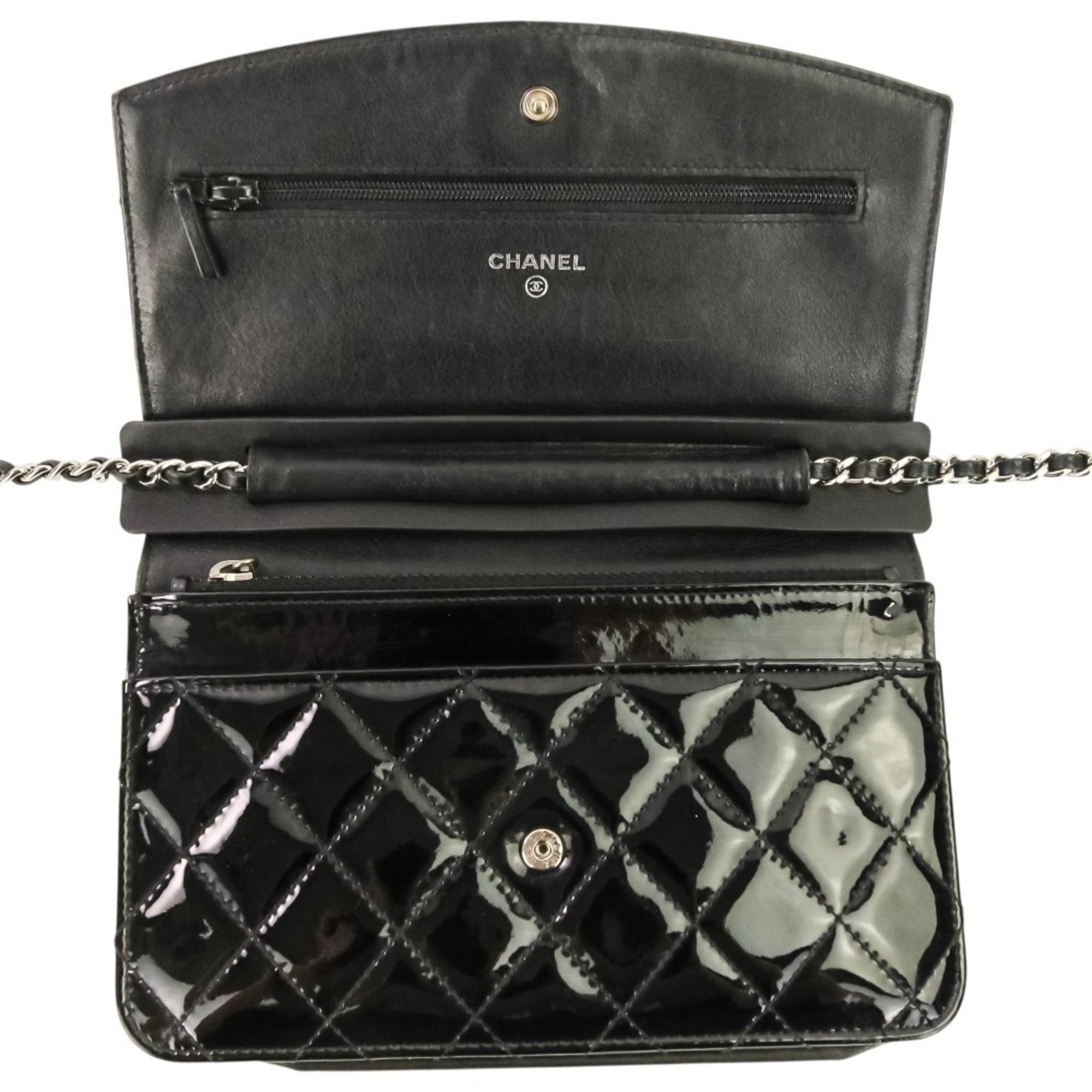 Chanel Matelasse Black Patent Leather Chain/Shoulder Wallet (Pre-Owned)