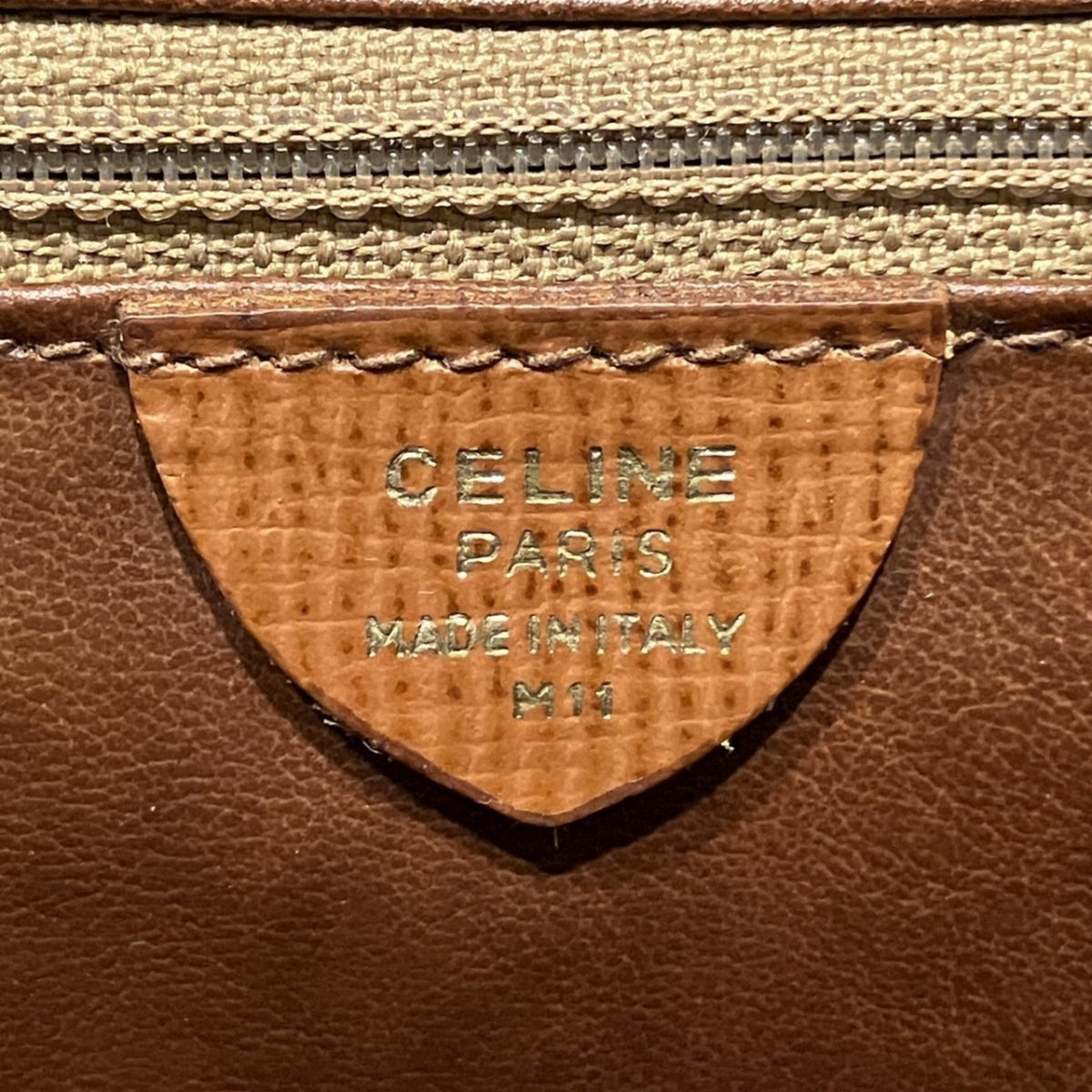 Celine Brown Leather Shoulder Bag (Pre-Owned)