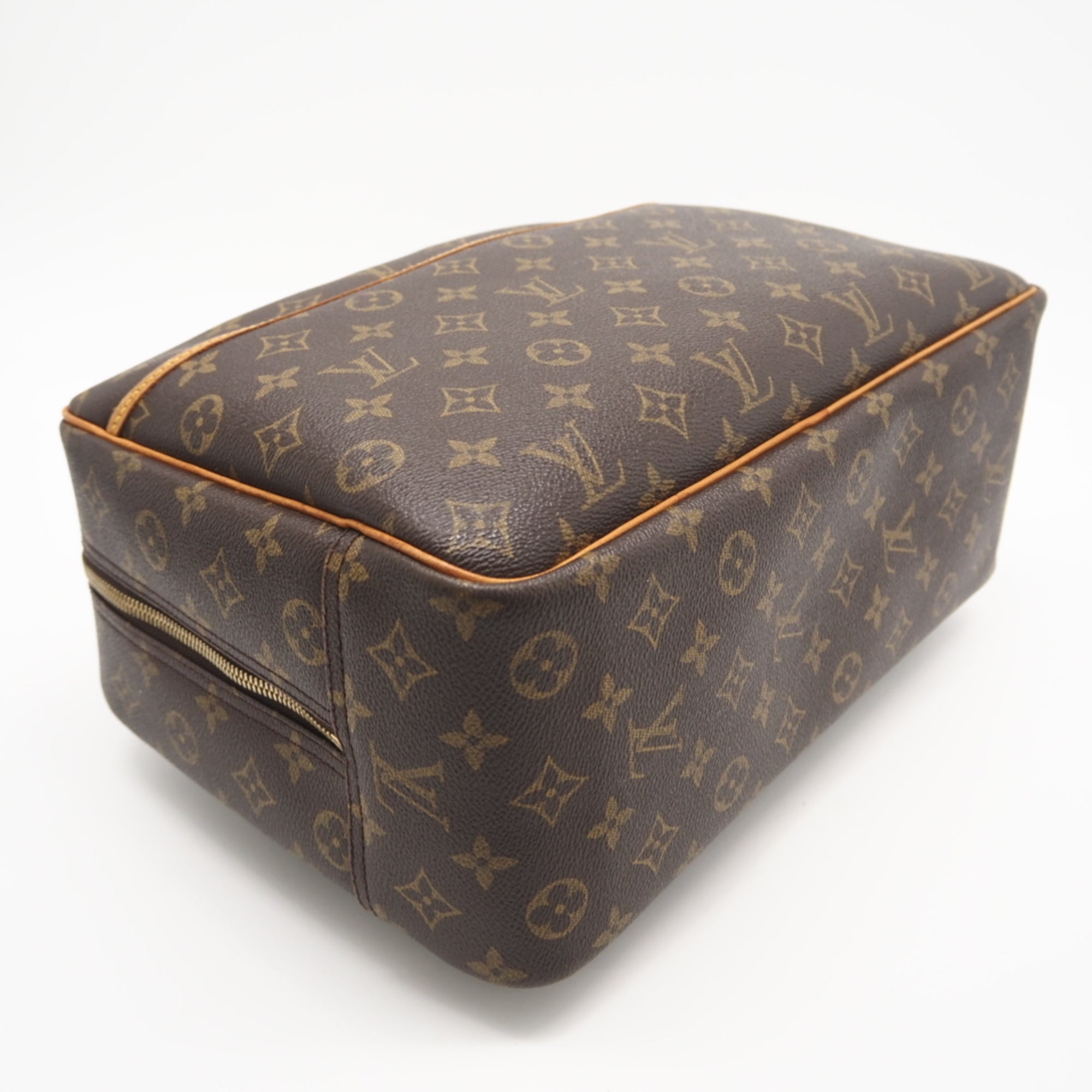 Louis Vuitton Brown Coated Canvas Leather Handbag (Pre-Owned)